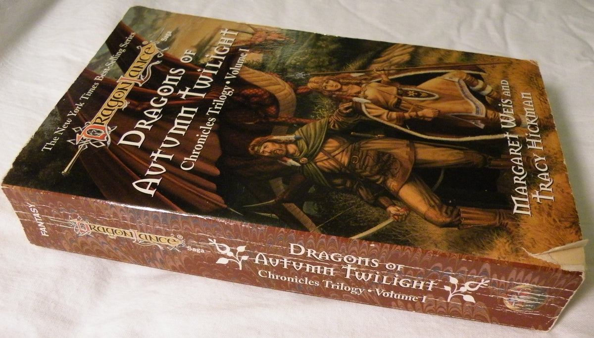 Dragons of Autumn Twilight (DragonLance Chronicles, Vol. 1)