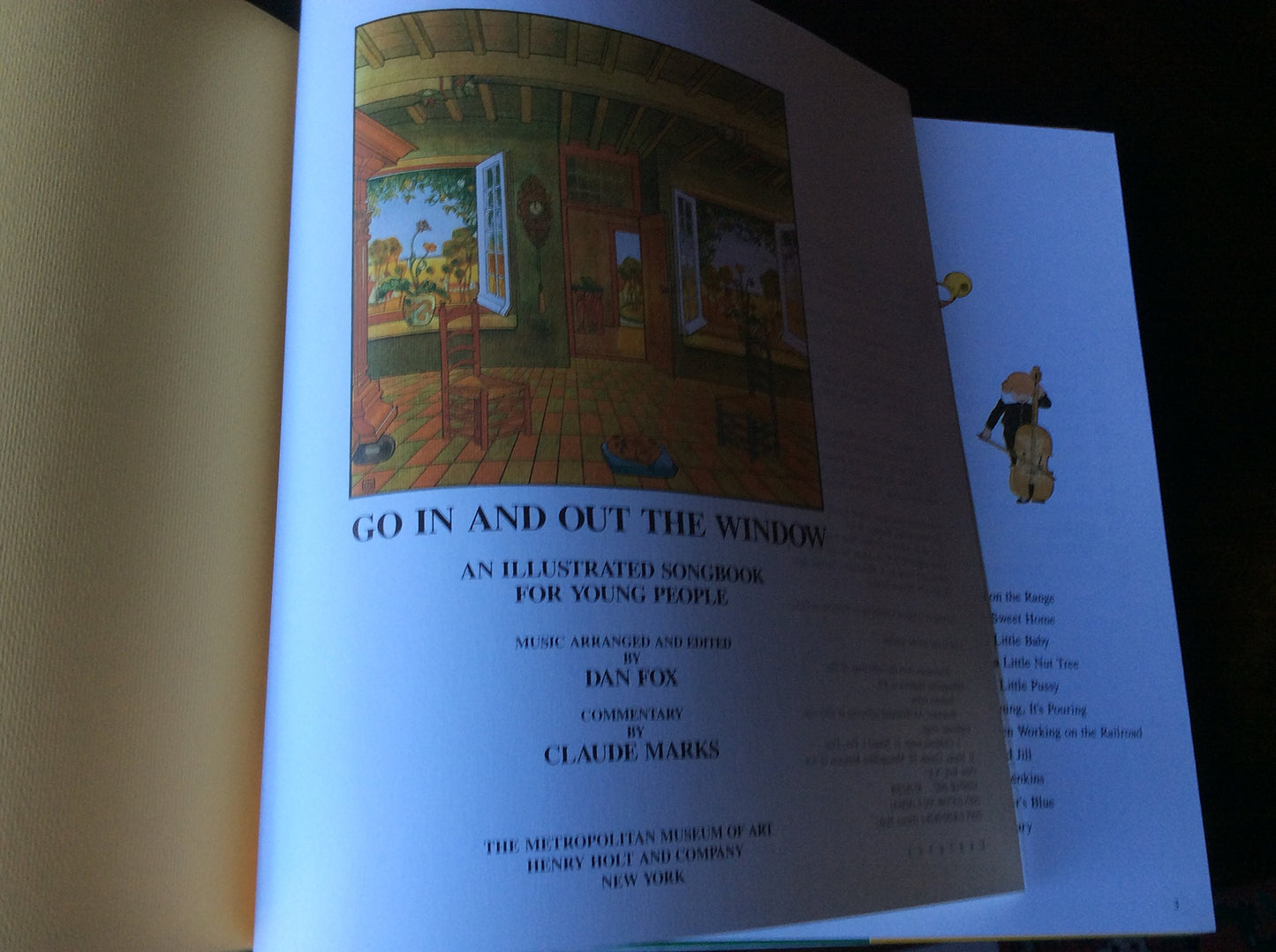 Go In and Out the Window: An Illustrated Songbook For Children