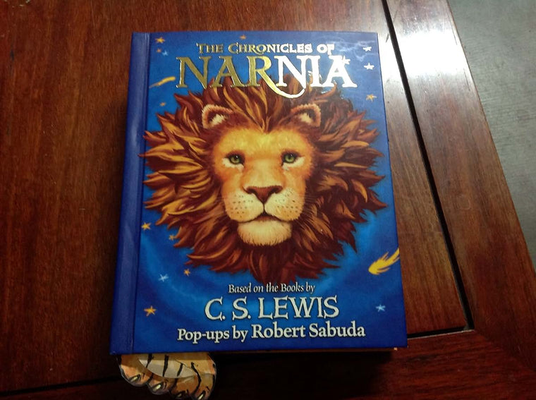 The Chronicles of Narnia Pop-up: Based on the Books by C. S.