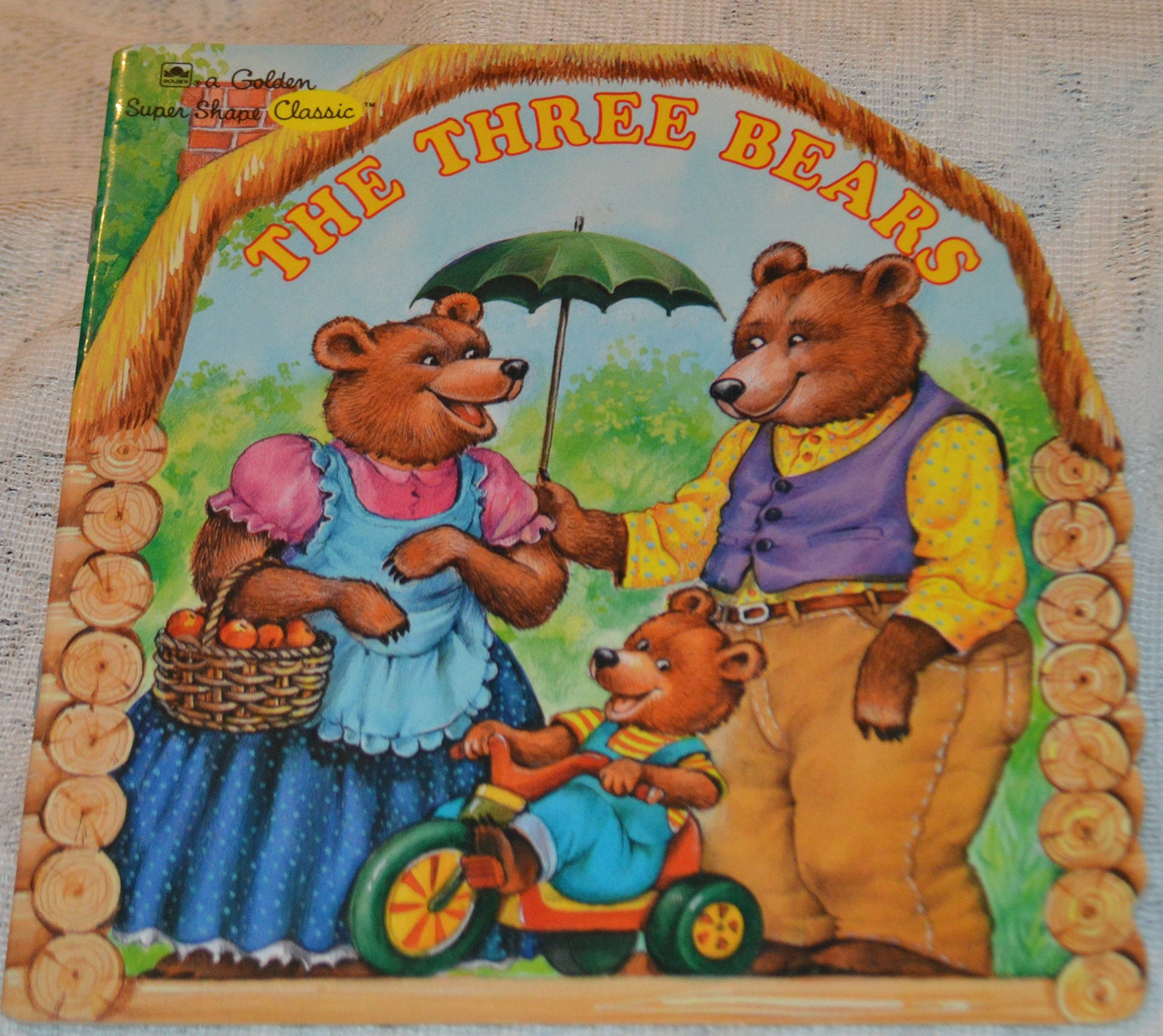 The Three Bears (A Golden Super Shape Classic)
