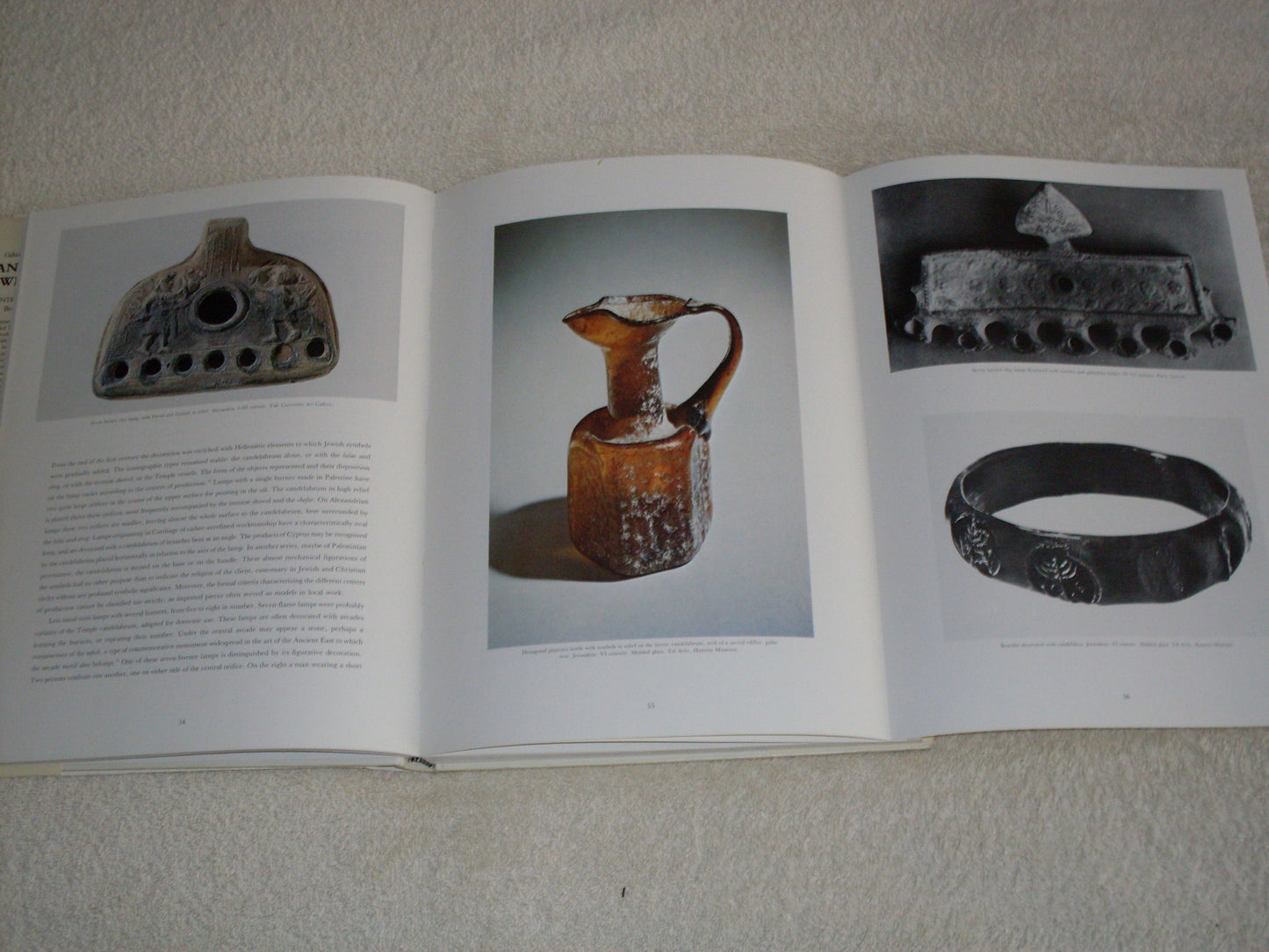 Ancient Jewish Art: East and West (English and French Editio