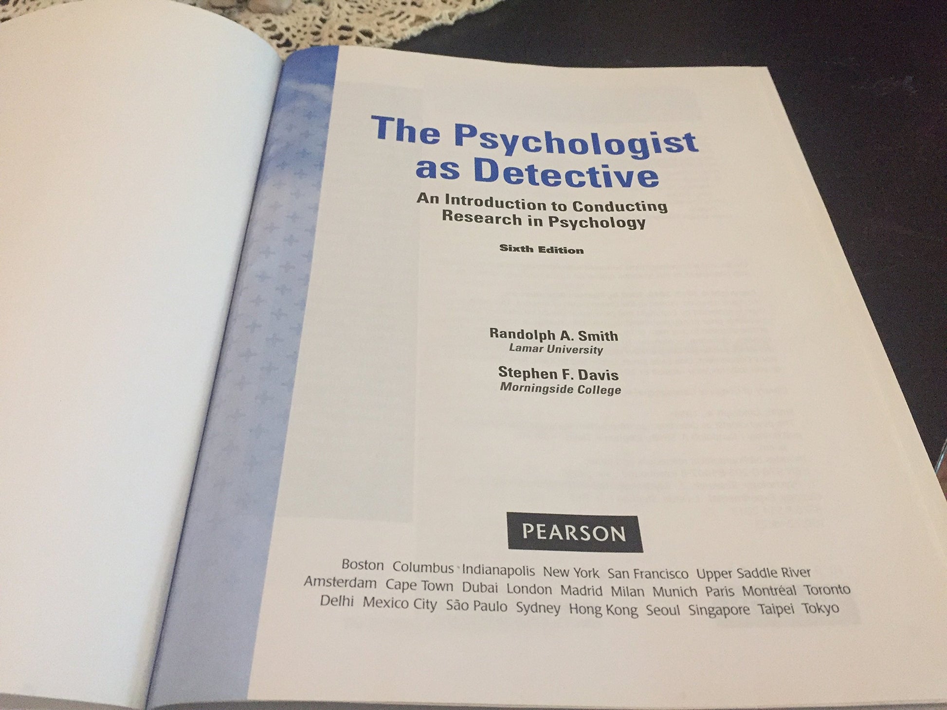 The Psychologist as Detective: An Introduction to Conducting Research in Psychology (6th Edition)