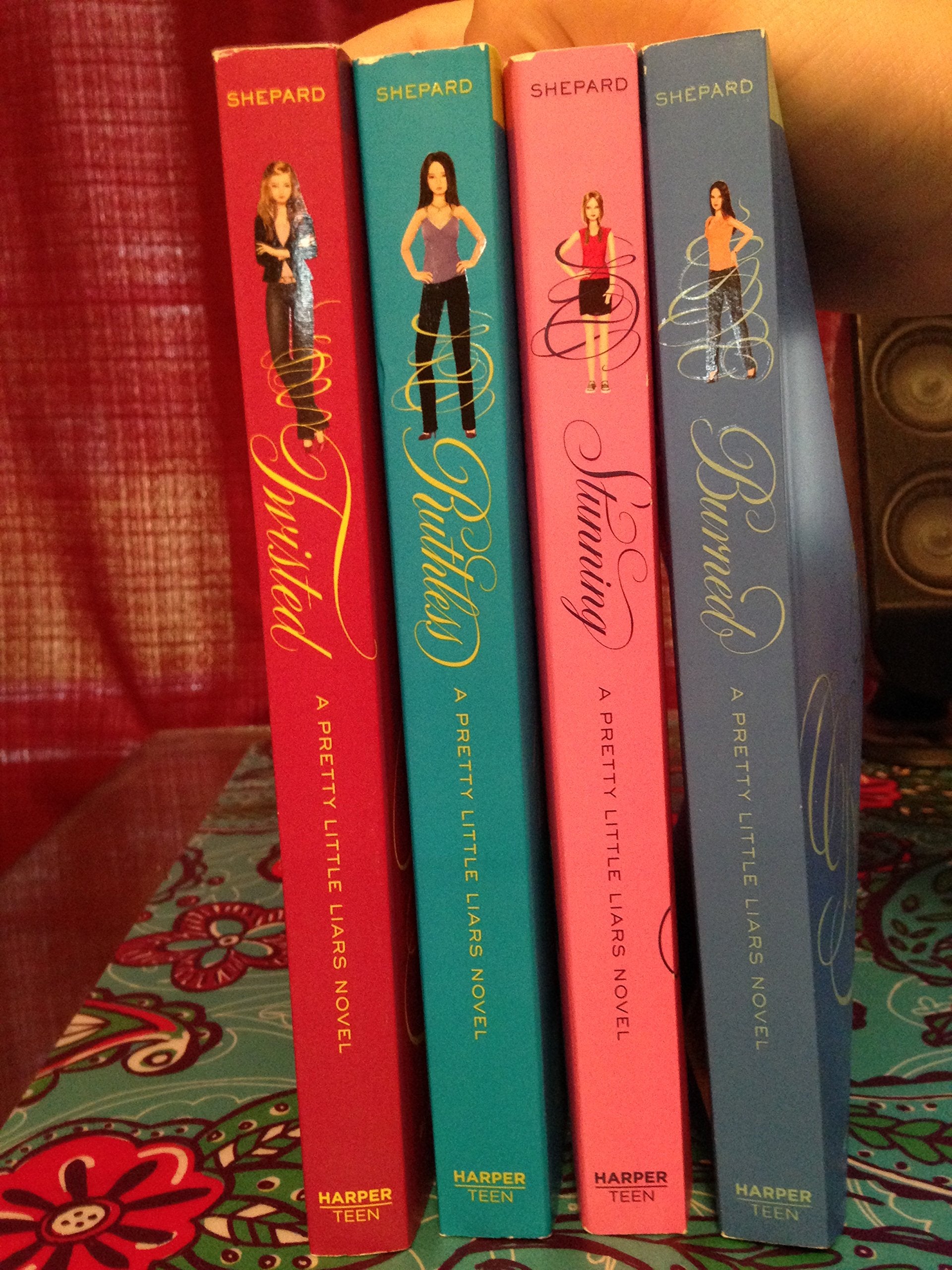Ruthless (Pretty Little Liars, Book 10)