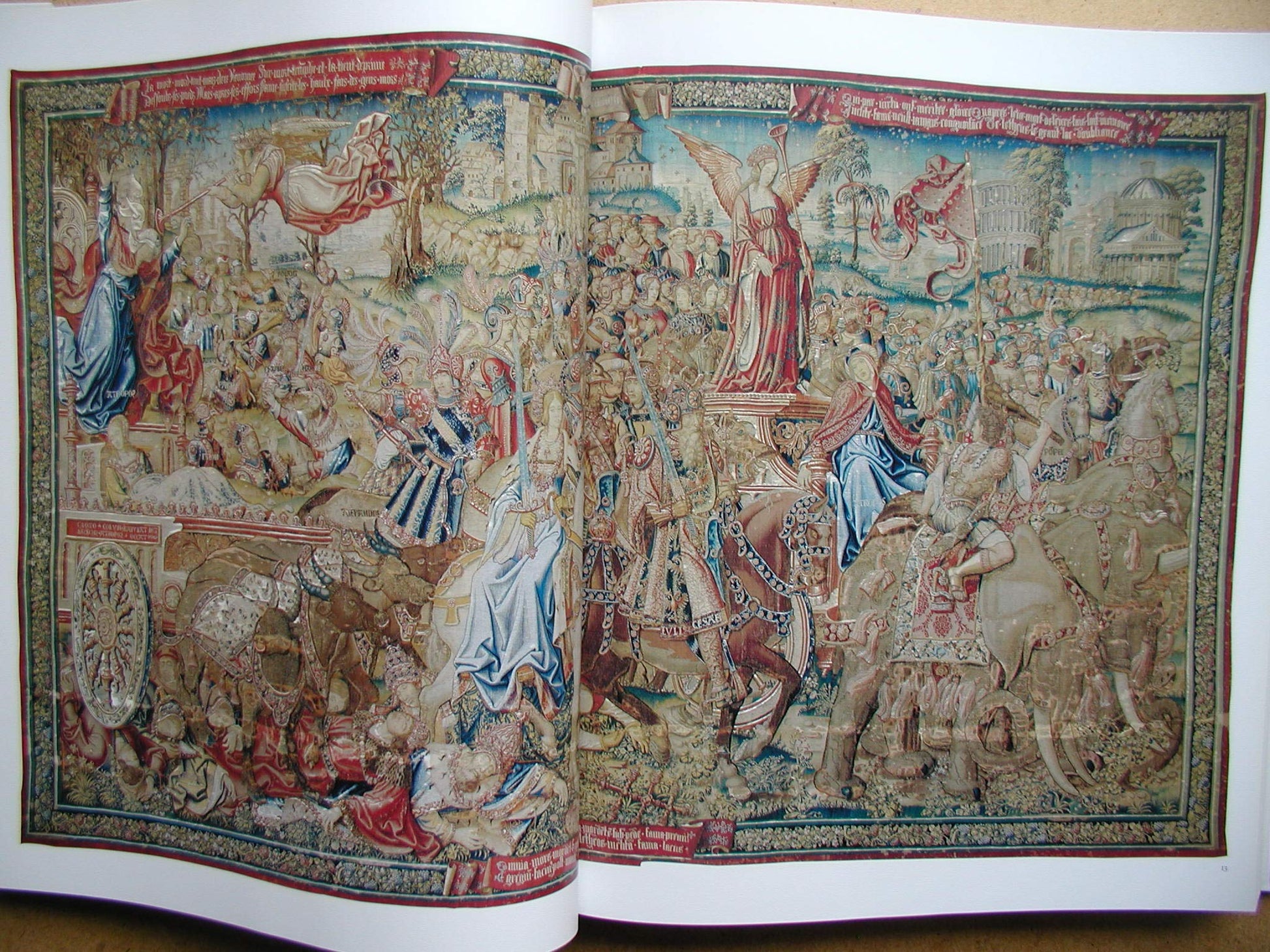 Tapestry in the Renaissance: Art and Magnificence