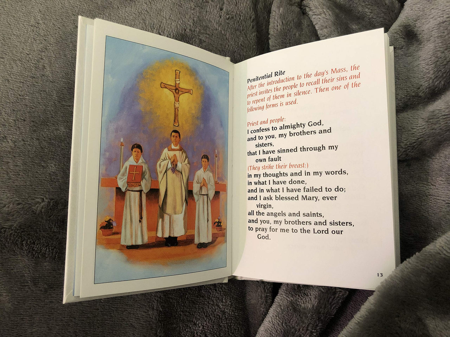 Remembrance of My First Holy Communion-Girl-White Edges: Marian Children's Mass Book