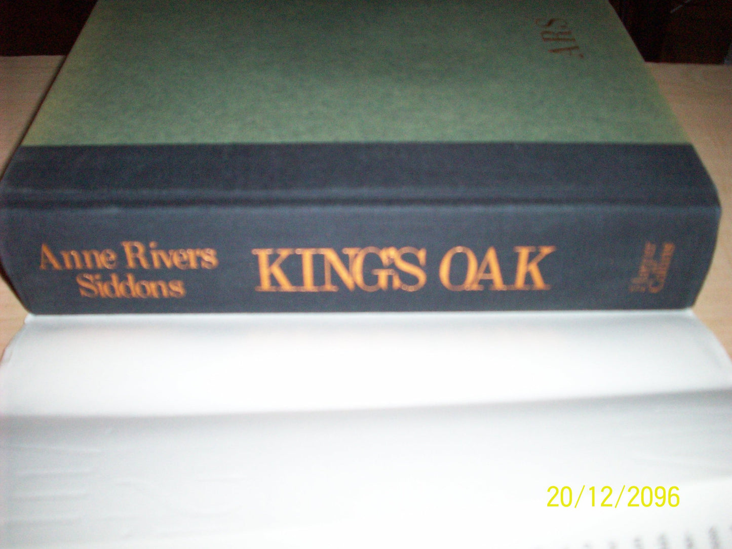 King's Oak: A Novel