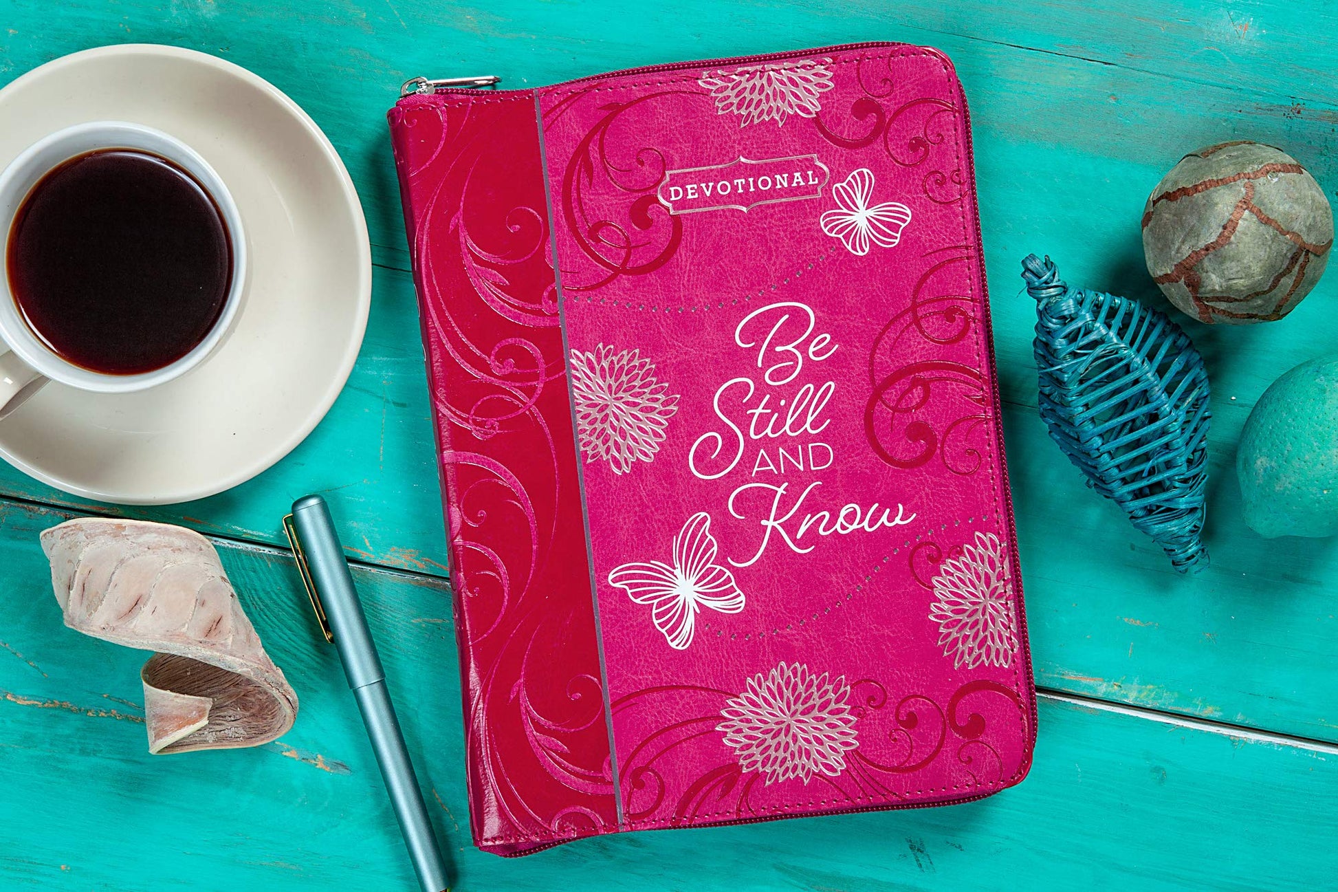 Be Still and Know Guided Devotional (Faux Leather) - Women's Devotional Book with Zip Around Closure, Perfect Faith Book for Christian Women (Ziparound Devotionals)