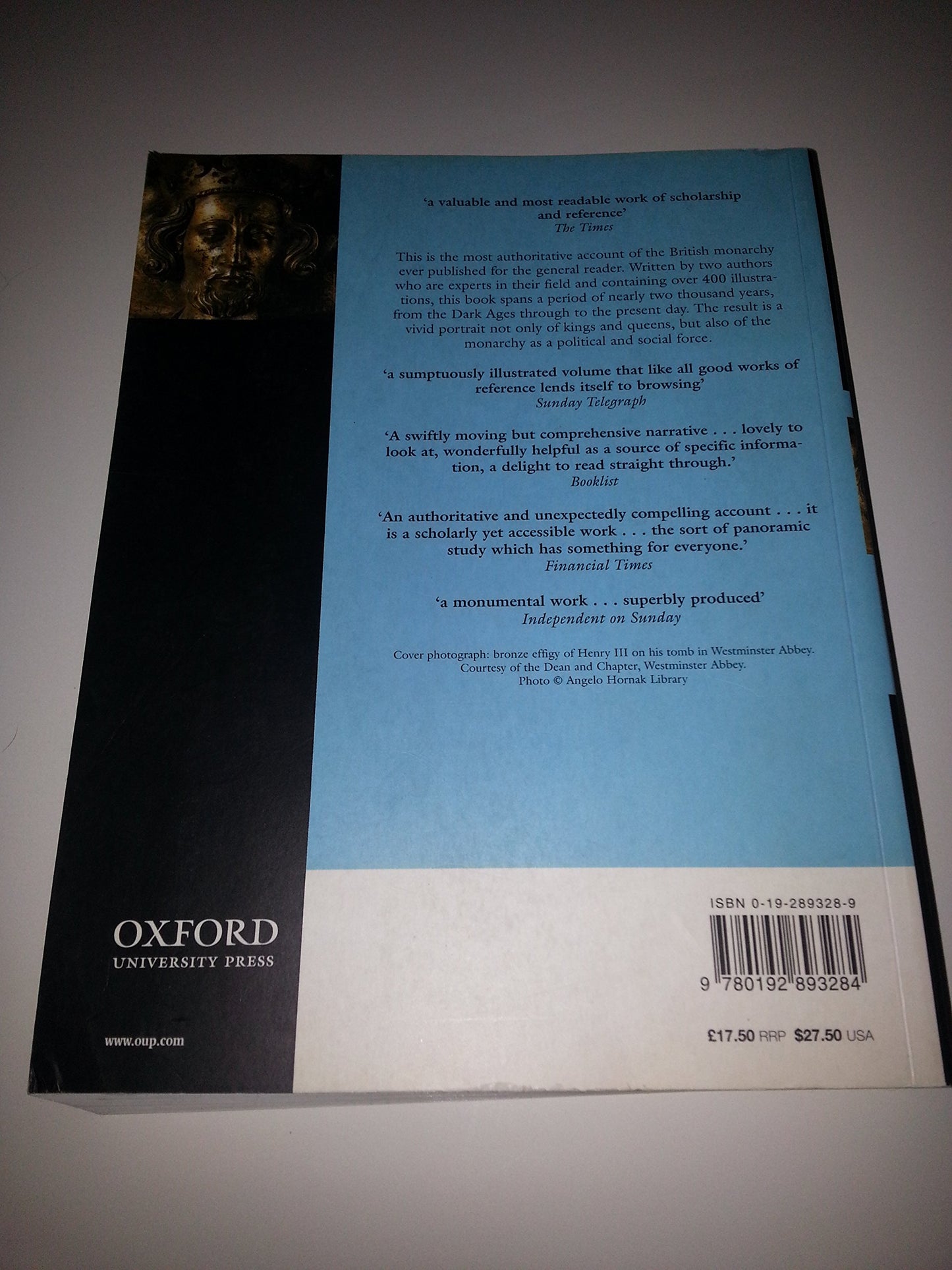 The Oxford Illustrated History of the British Monarchy (Oxford Illustrated Histories)