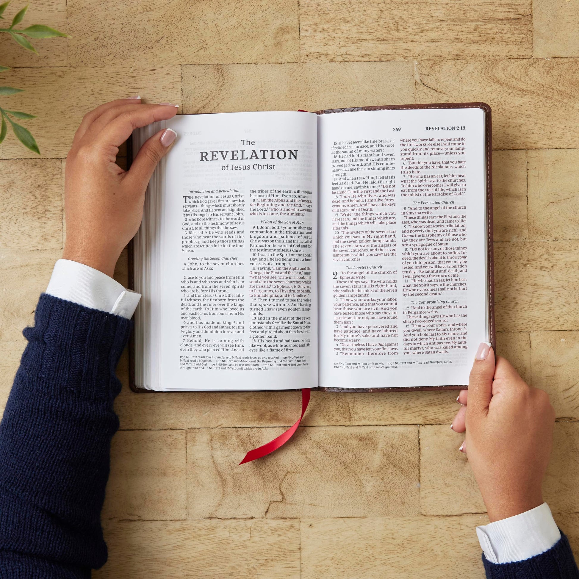 NKJV, Personal Size New Testament, Black Genuine Leather, Red Letter, Comfort Print