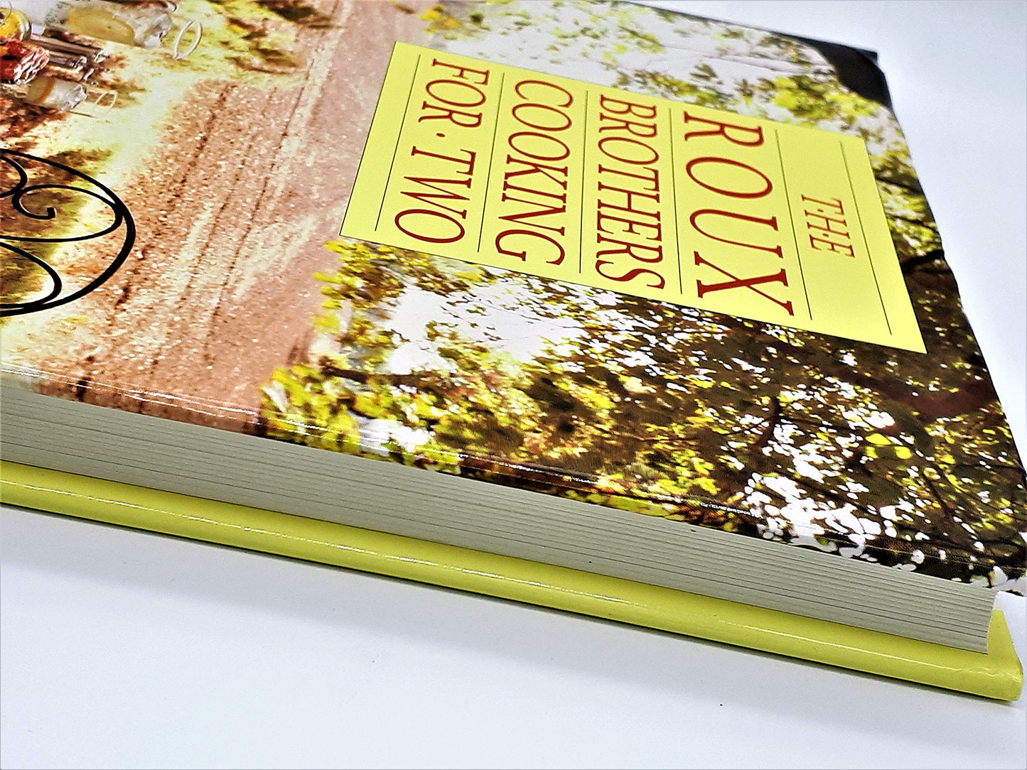 The Book of Beads: A Practical and Inspirational Guide to Beads and Jewelry Making