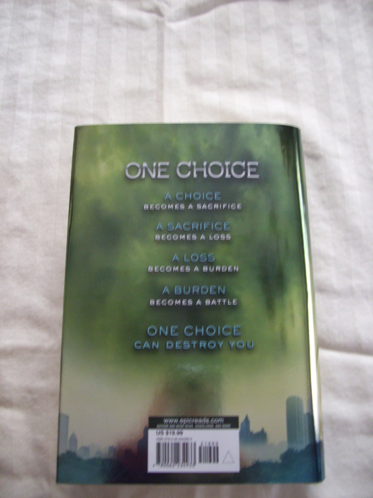 Insurgent Collector's Edition (Divergent Series, 2)