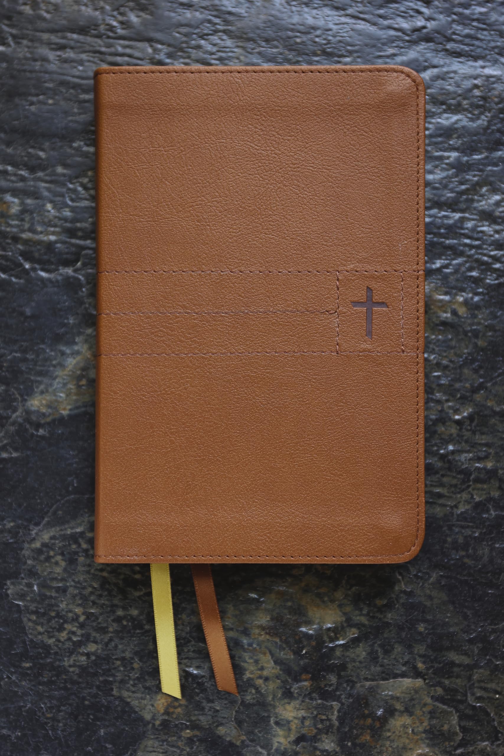 NIV, Thinline Bible, Compact, Leathersoft, Brown, Red Letter, Comfort Print