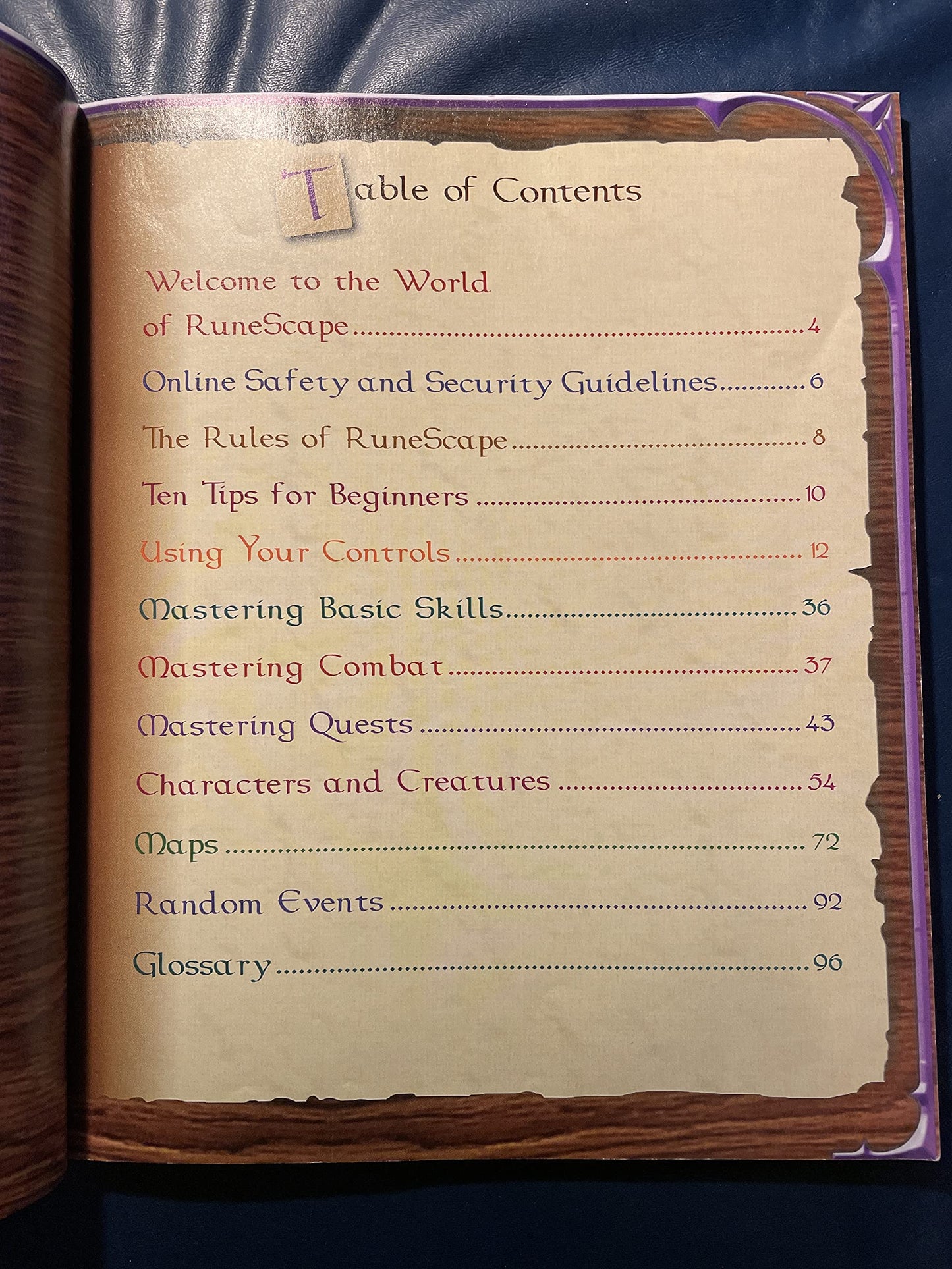 RuneScape: The Official Handbook by West, Tracey