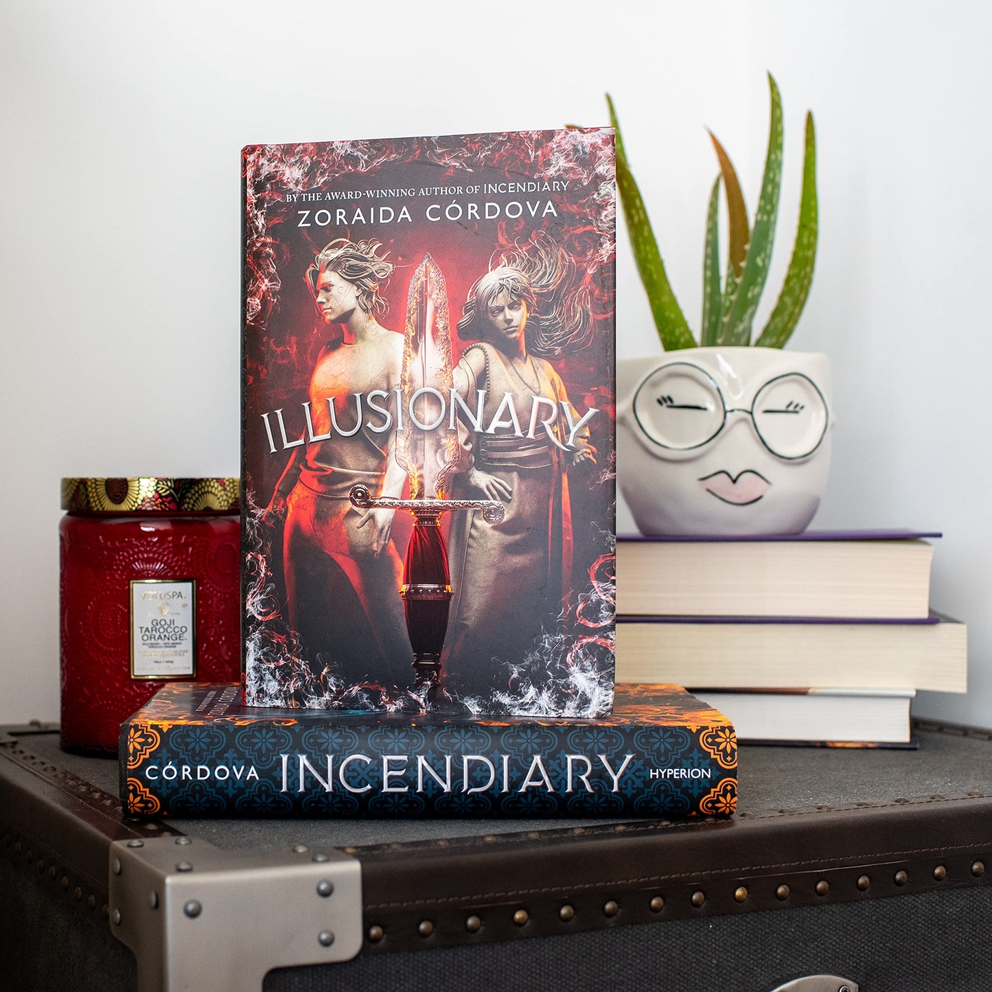Illusionary (Hollow Crown, 2)
