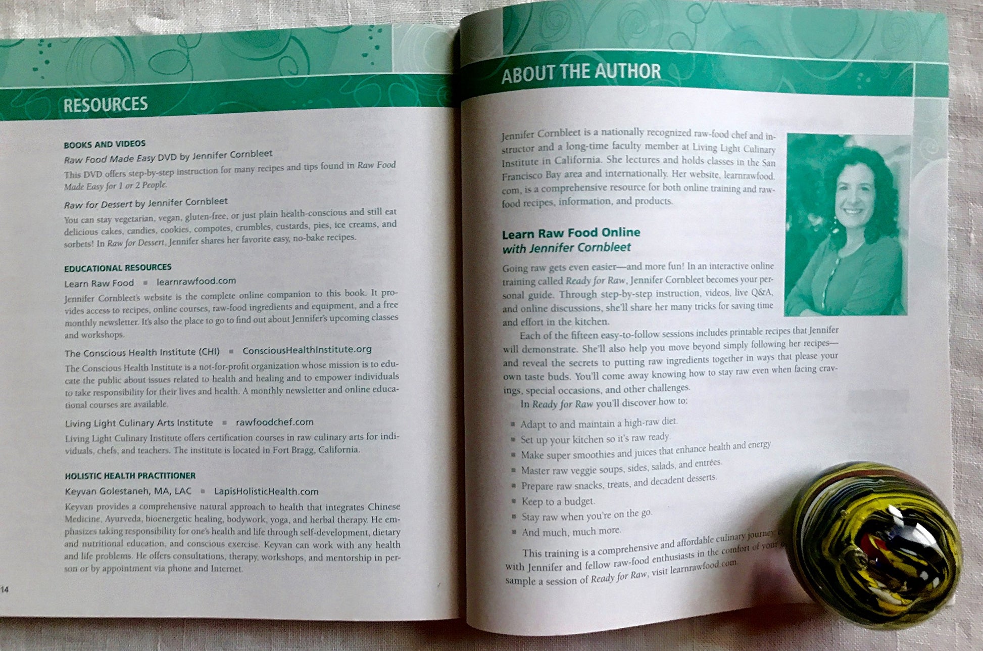 Raw Food Made Easy for 1 or 2 People, Revised Edition