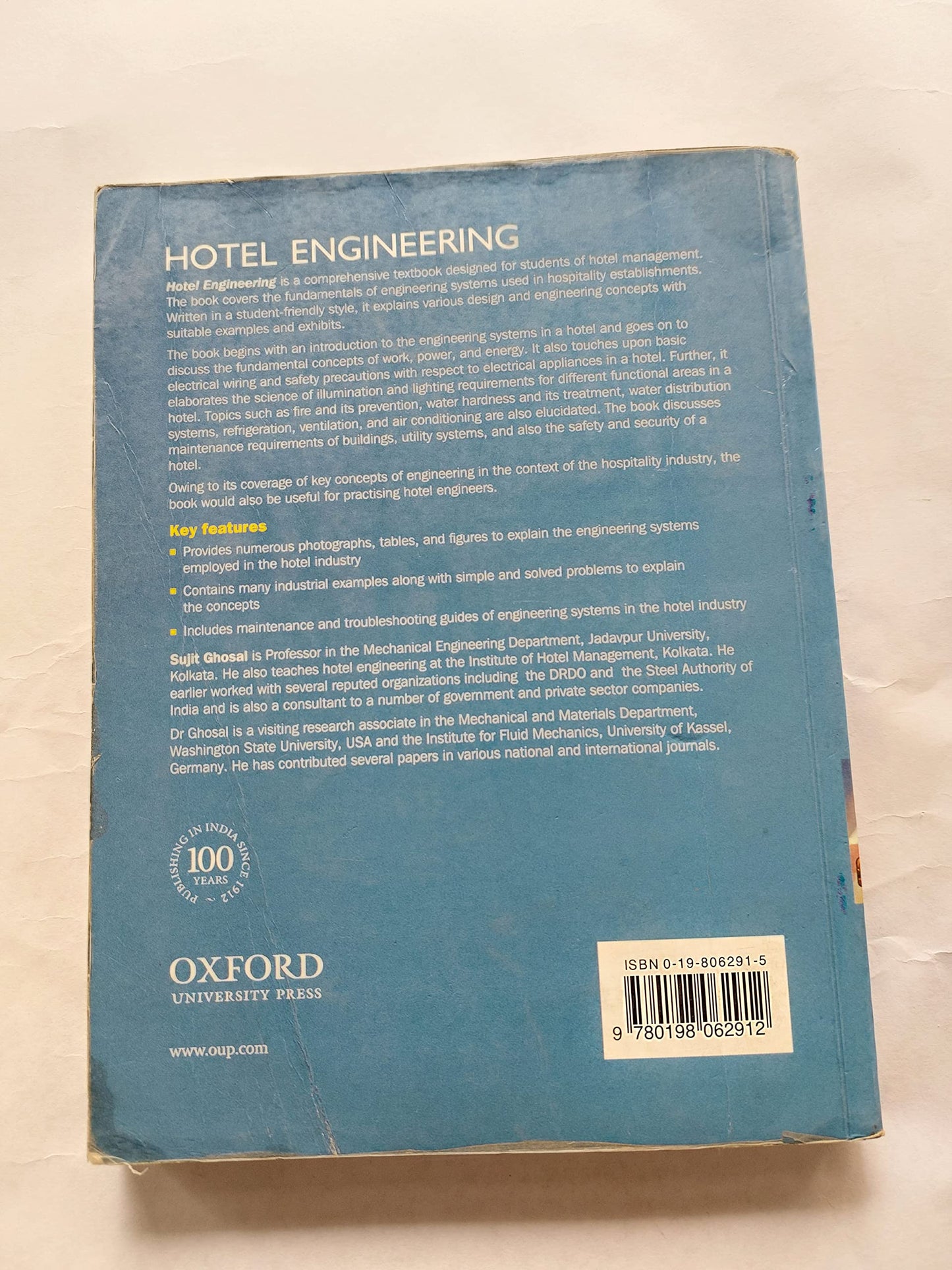 Hotel Engineering (Oxford Higher Education)