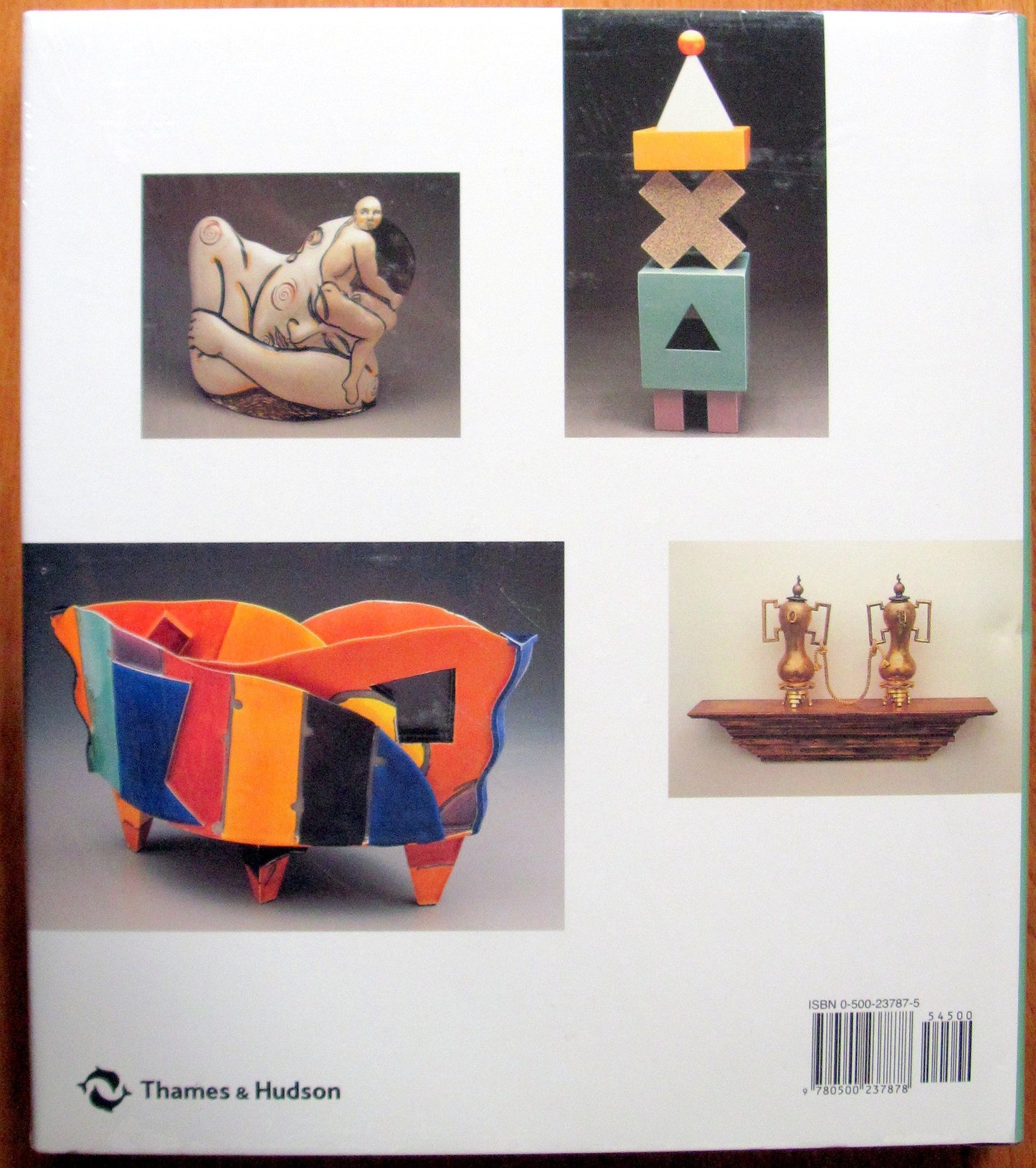 Postmodern Ceramics by del Vecchio, Mark