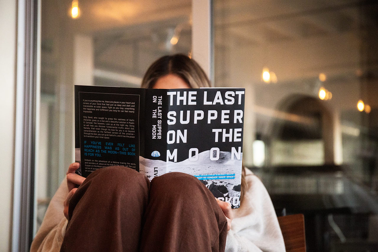 The Last Supper on the Moon: NASA's 1969 Lunar Voyage, Jesus Christs Bloody Death, and the Fantastic Quest to Conquer Inner Space