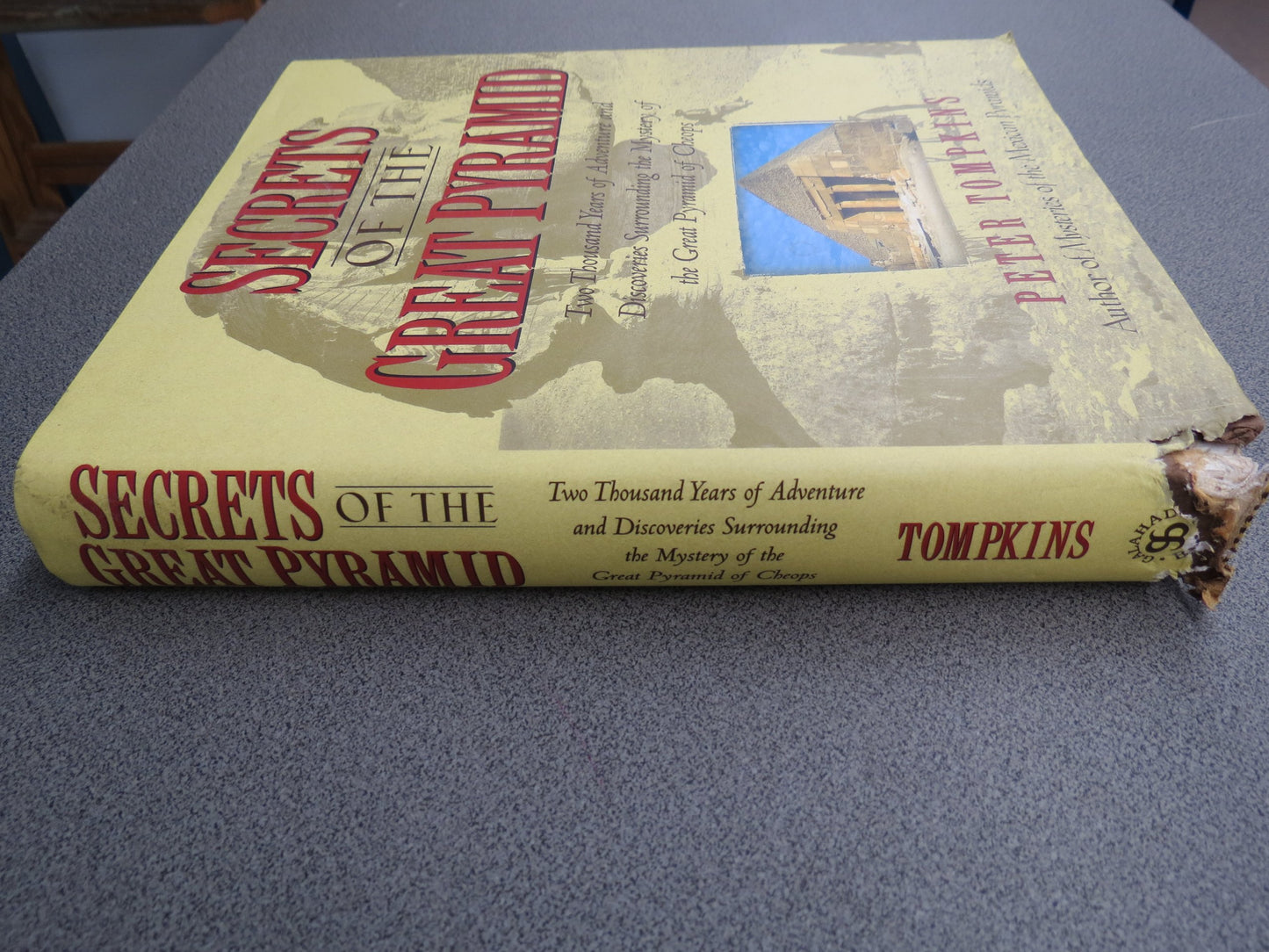 Secrets of the Great Pyramid by Peter Tompkins