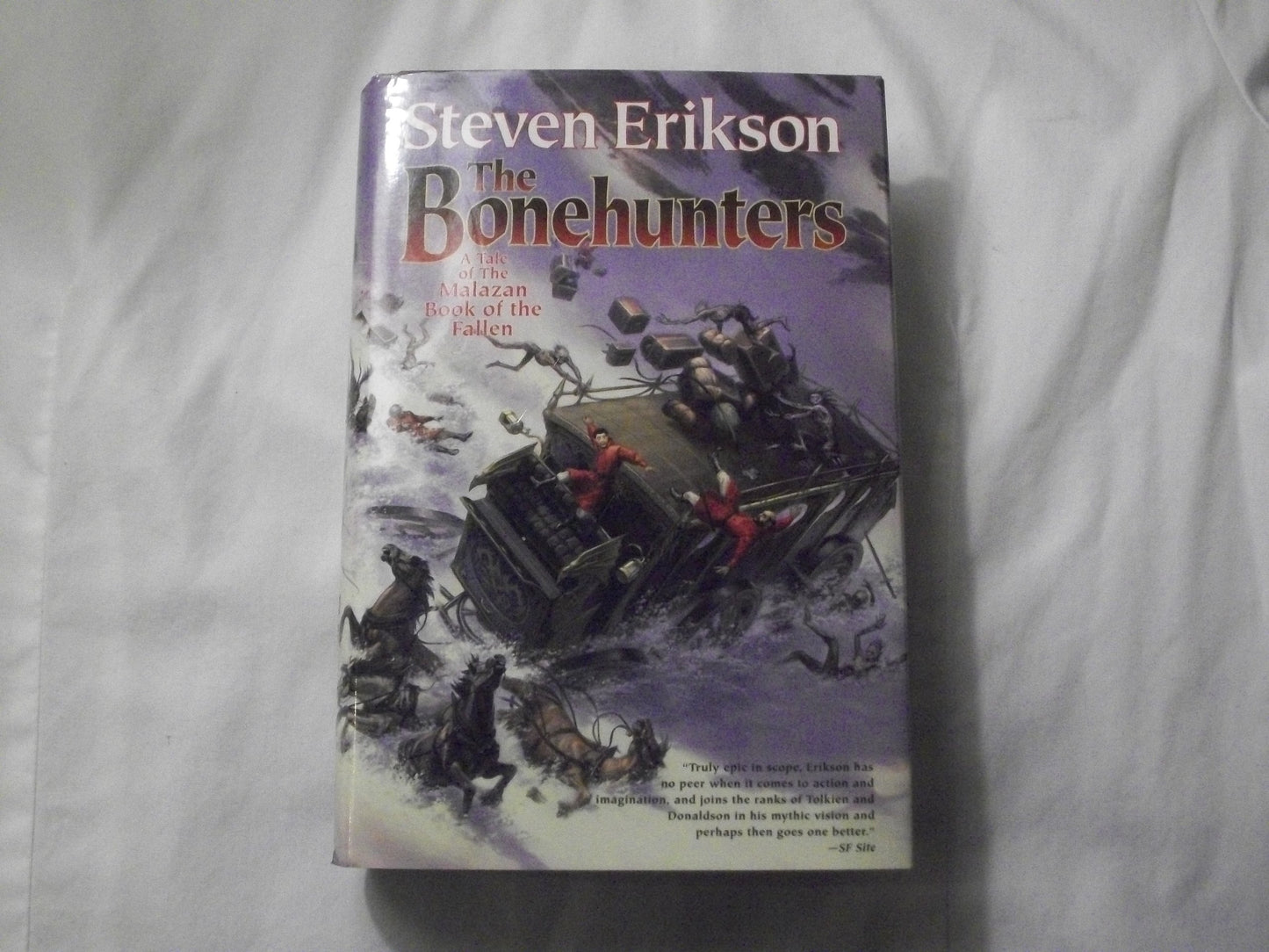 The Bonehunters (The Malazan Book of the Fallen, Book 6)