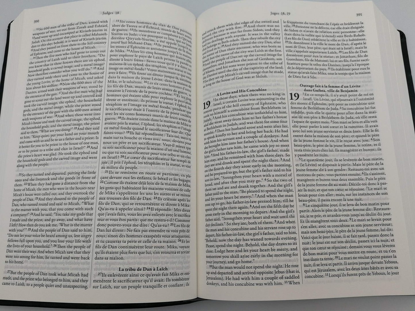 Bible Bilingue La Sainte Bibl: Bilingue anglais-franais, Colombe