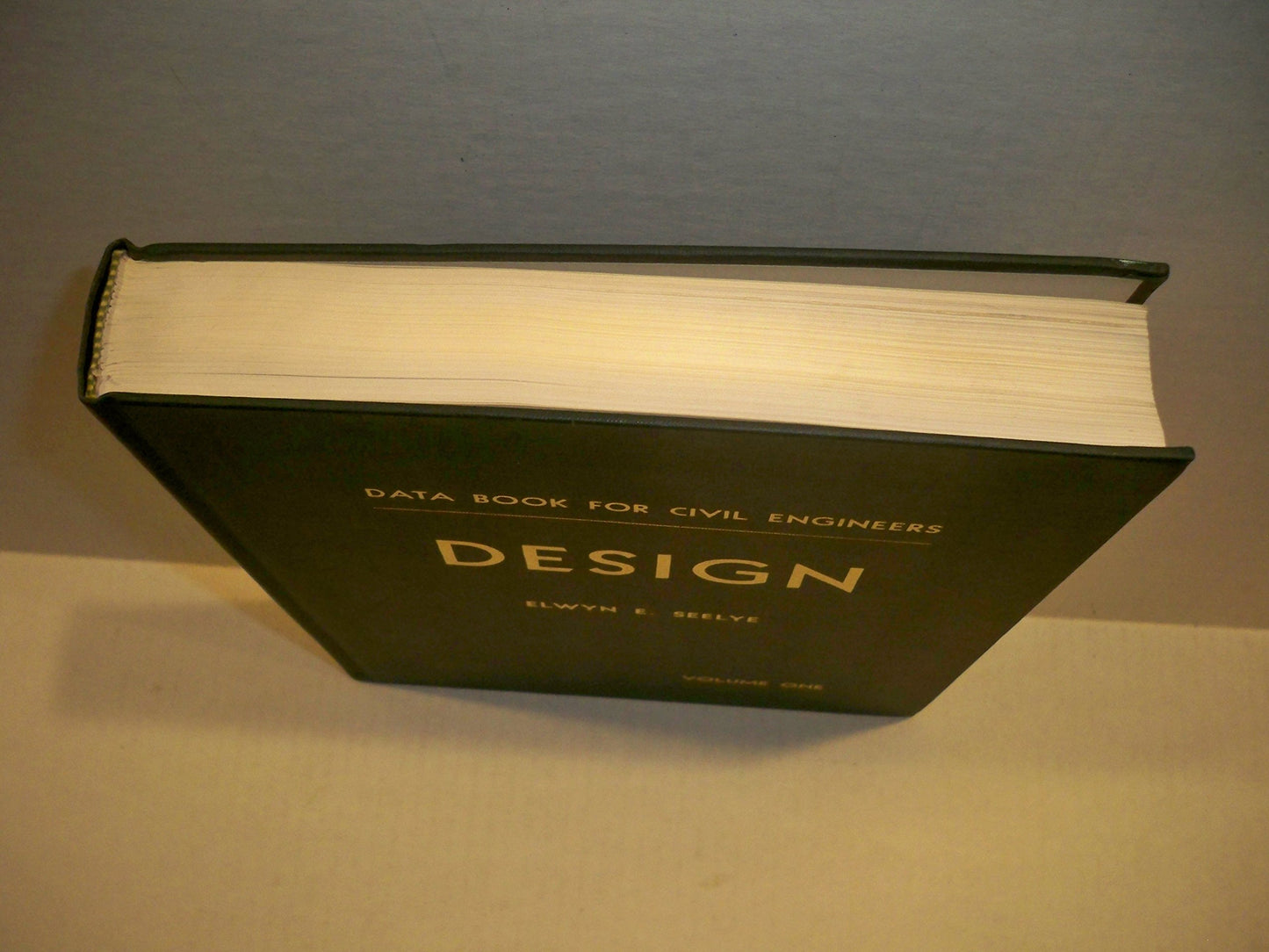 Design, Volume 1, Data Book for Civil Engineers, 3rd Edition