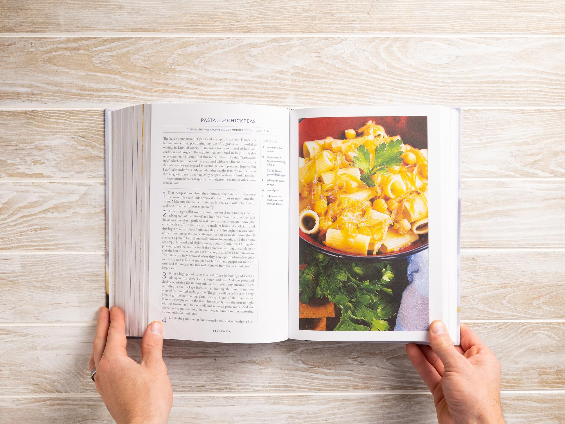 Pasta: The Ultimate Cookbook (Over 300 Pasta and Noodle Recipes from Around the World) (Ultimate Cookbooks)