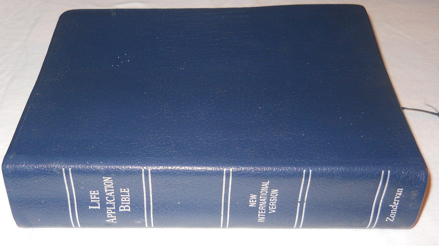 Life Application Bible by Anonymous