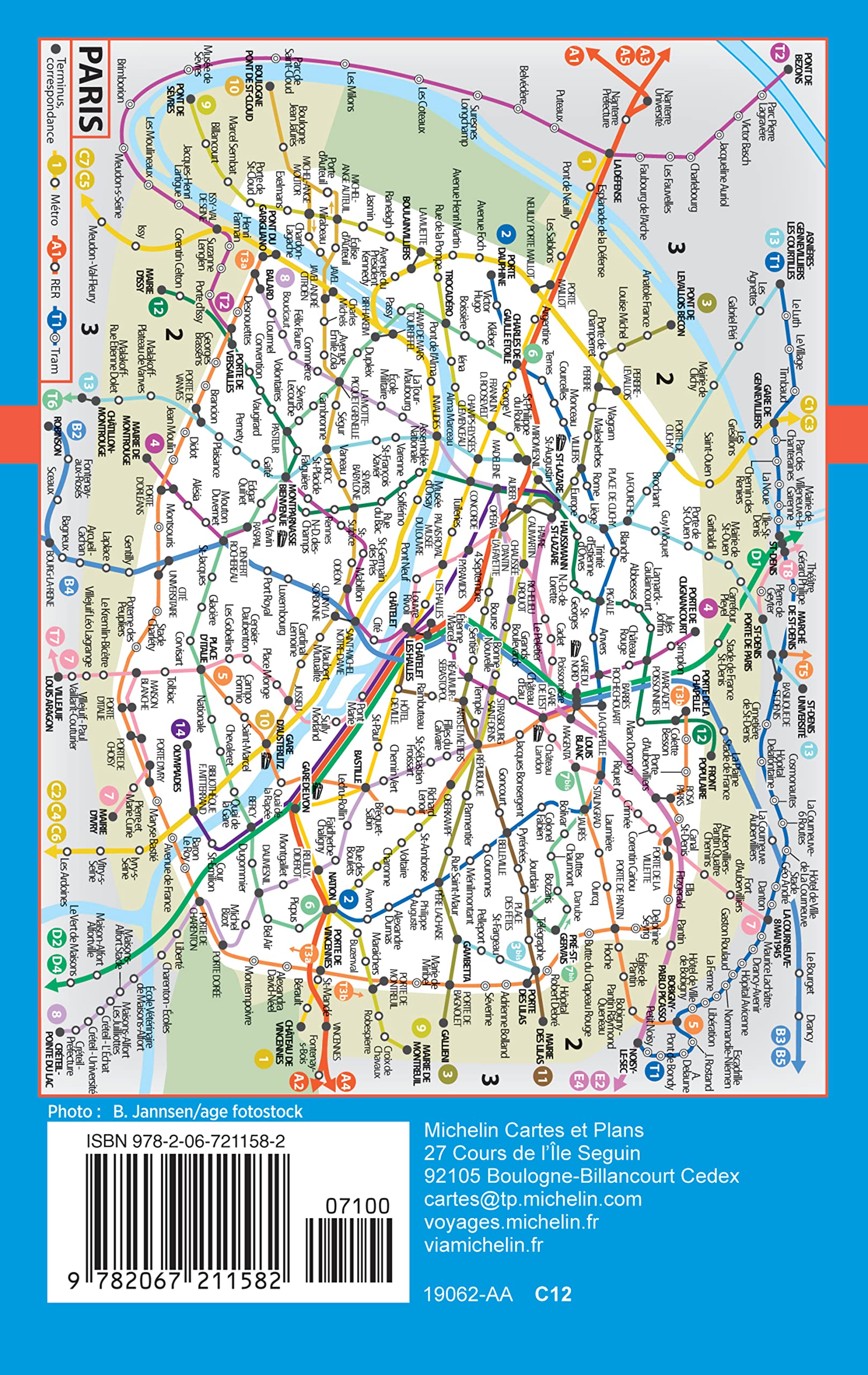 Michelin Paris by Arrondissements Pocket Atlas #62 (Michelin Map & Guide Series)