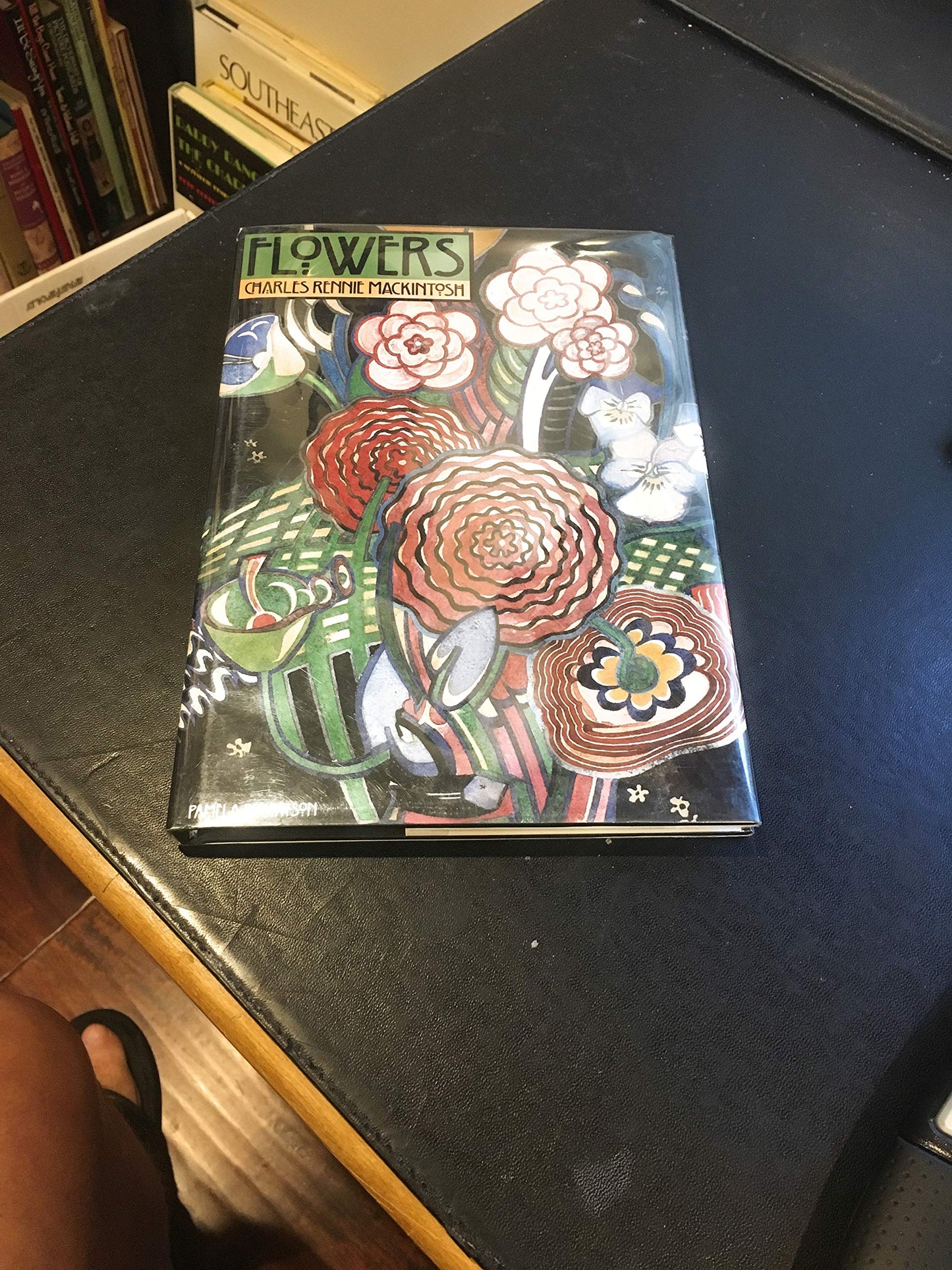 Flowers: Charles Rennie Mackintosh by Pamela Robertson