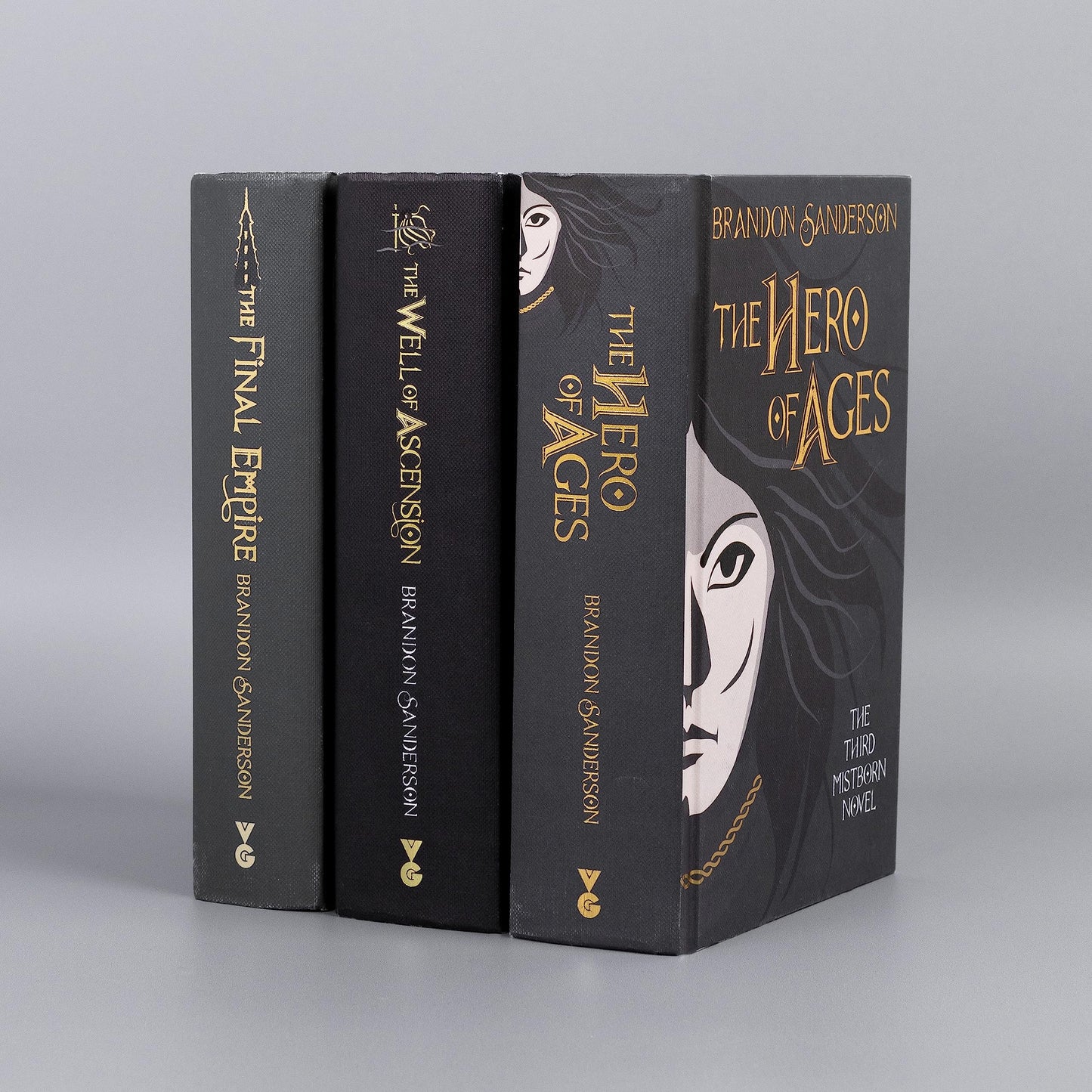 The Well of Ascension: Mistborn Book Two