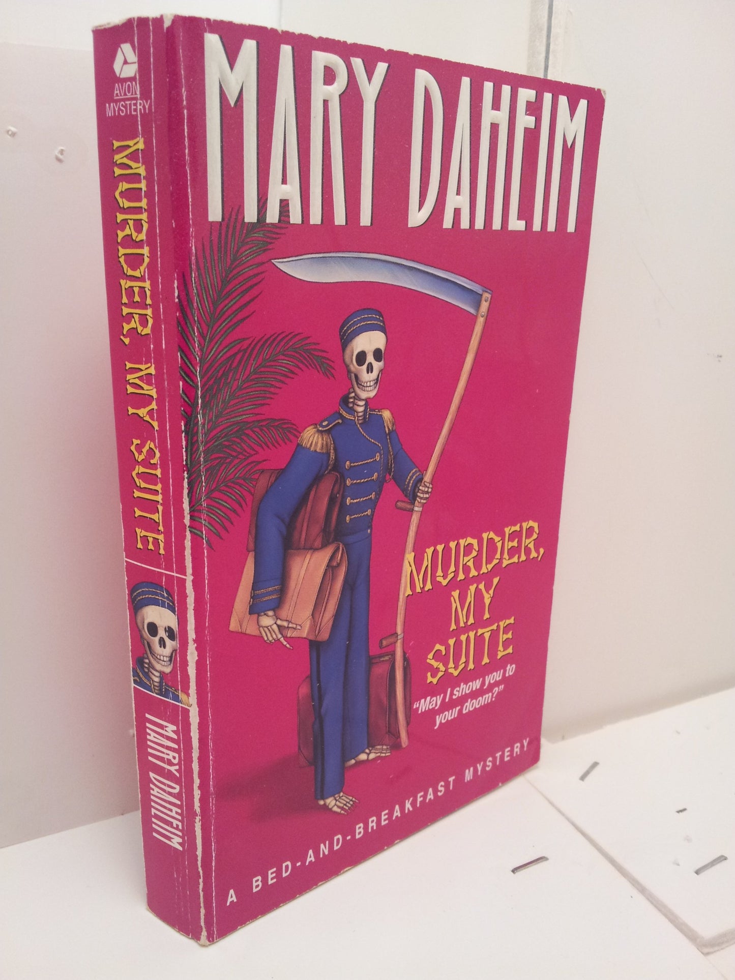 Murder, My Suite (Bed-and-Breakfast Mysteries)