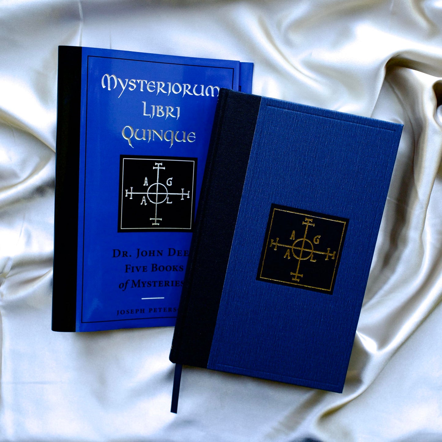 Mysteriorum Libri Quinque: Dr. John Dee's Five Books of Mysteries (Weiser Enochian Library)