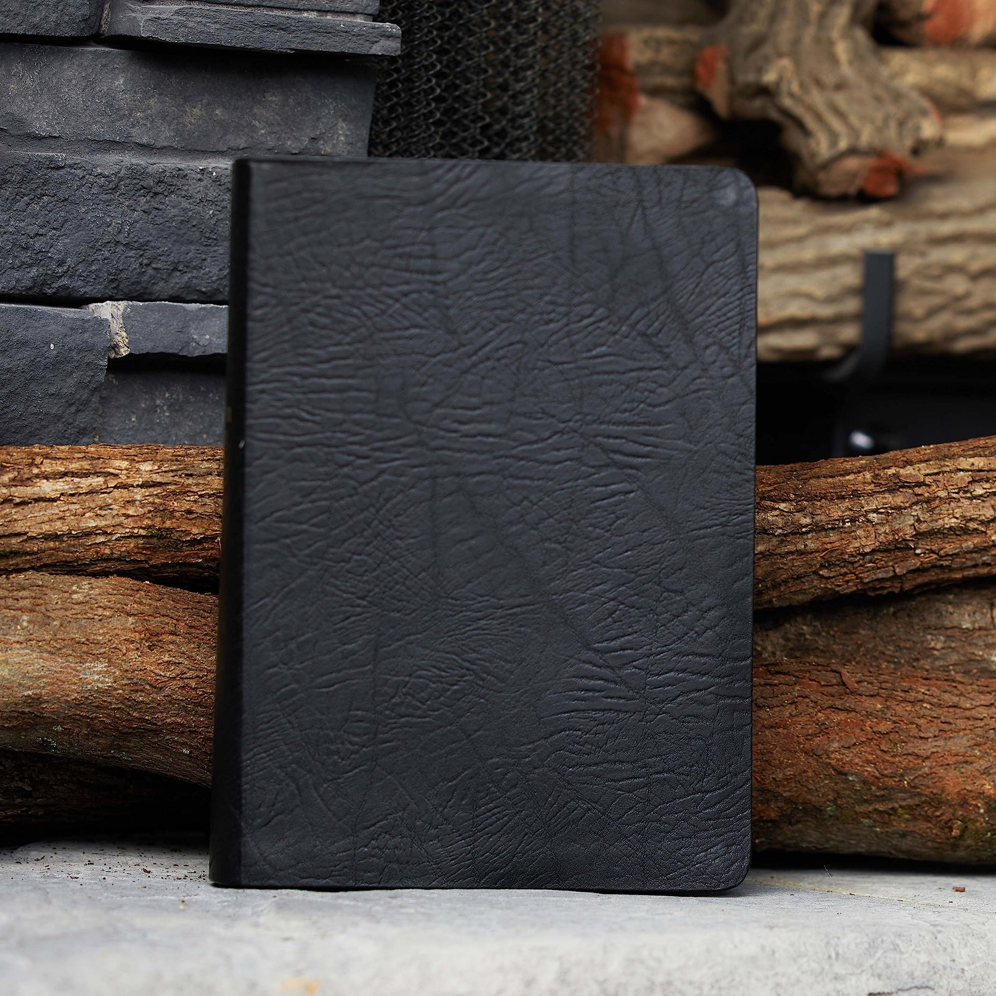 NKJV, The MacArthur Study Bible, Large Print, Bonded Leather, Black, Thumb Indexed: Holy Bible, New King James Version