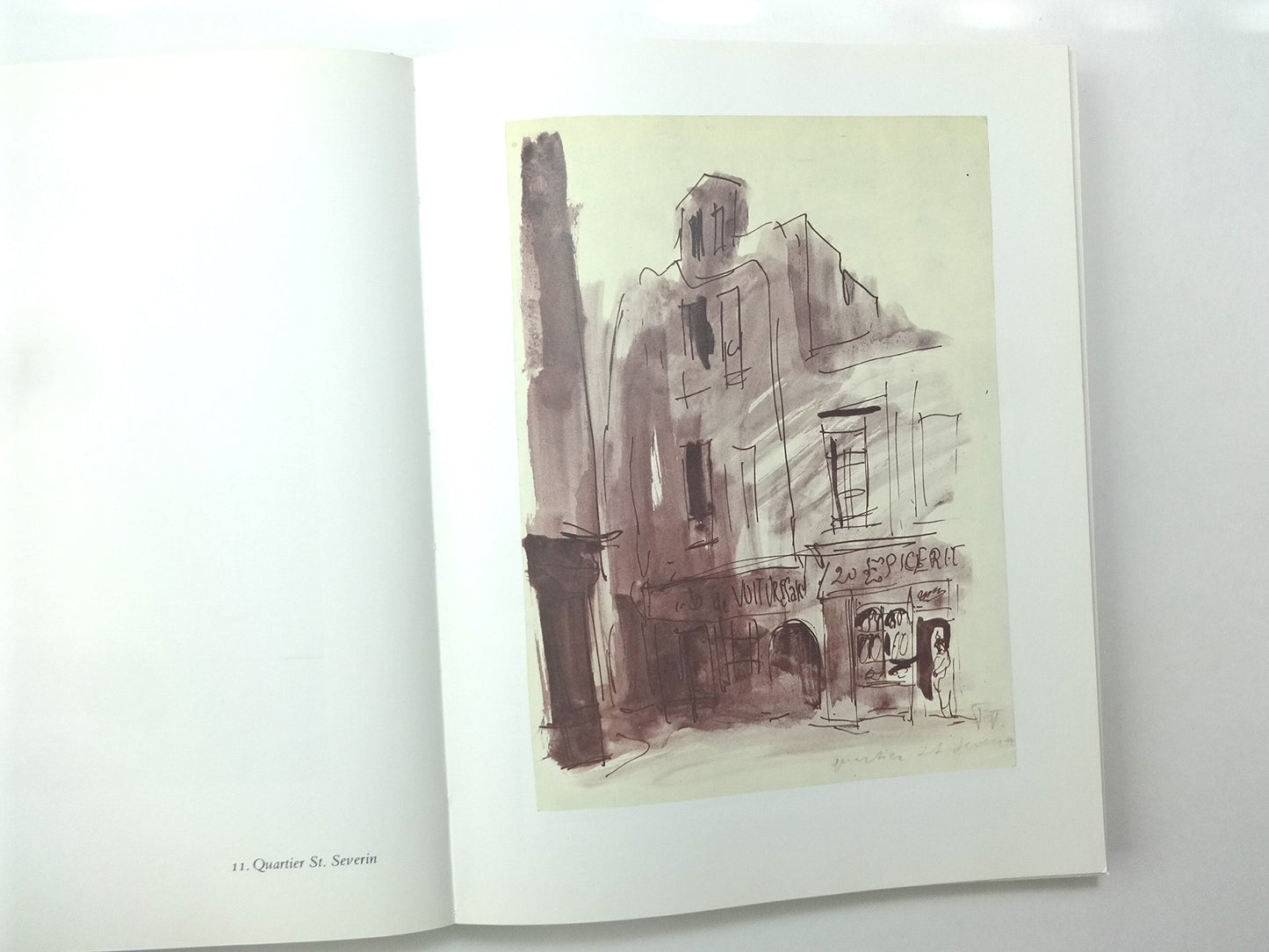 Paris lost;: A sketchbook of the thirties