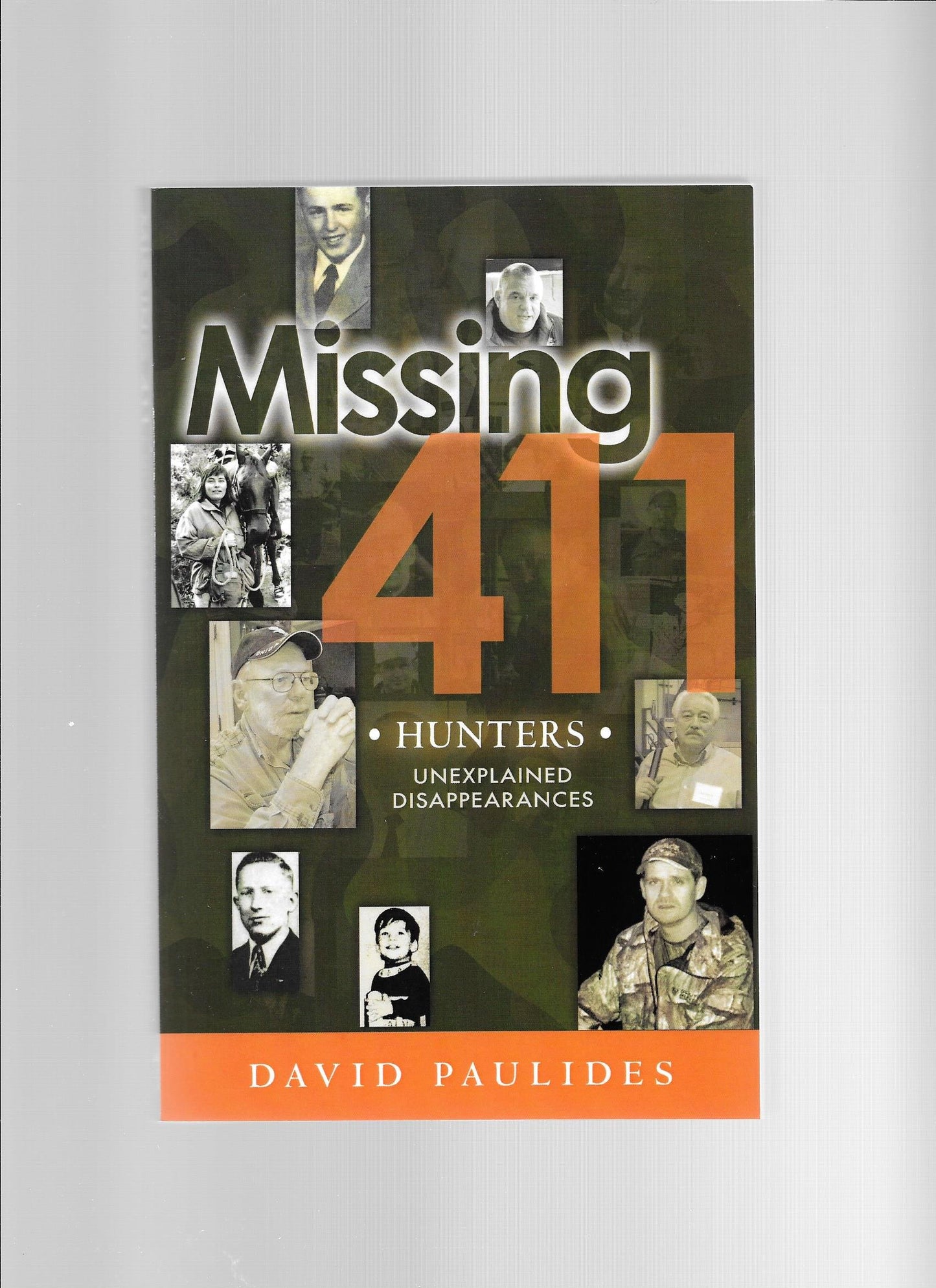 Missing 411- Hunters (Volume 1) by Miakarts Books