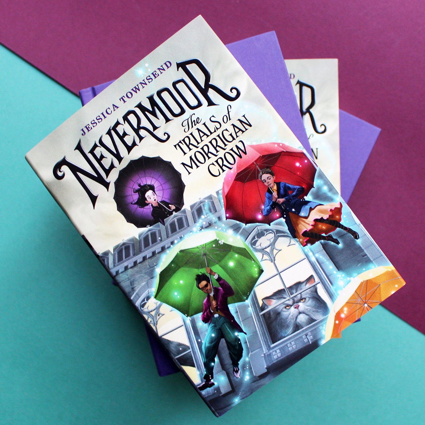 Nevermoor: The Trials of Morrigan Crow (Nevermoor, 1)