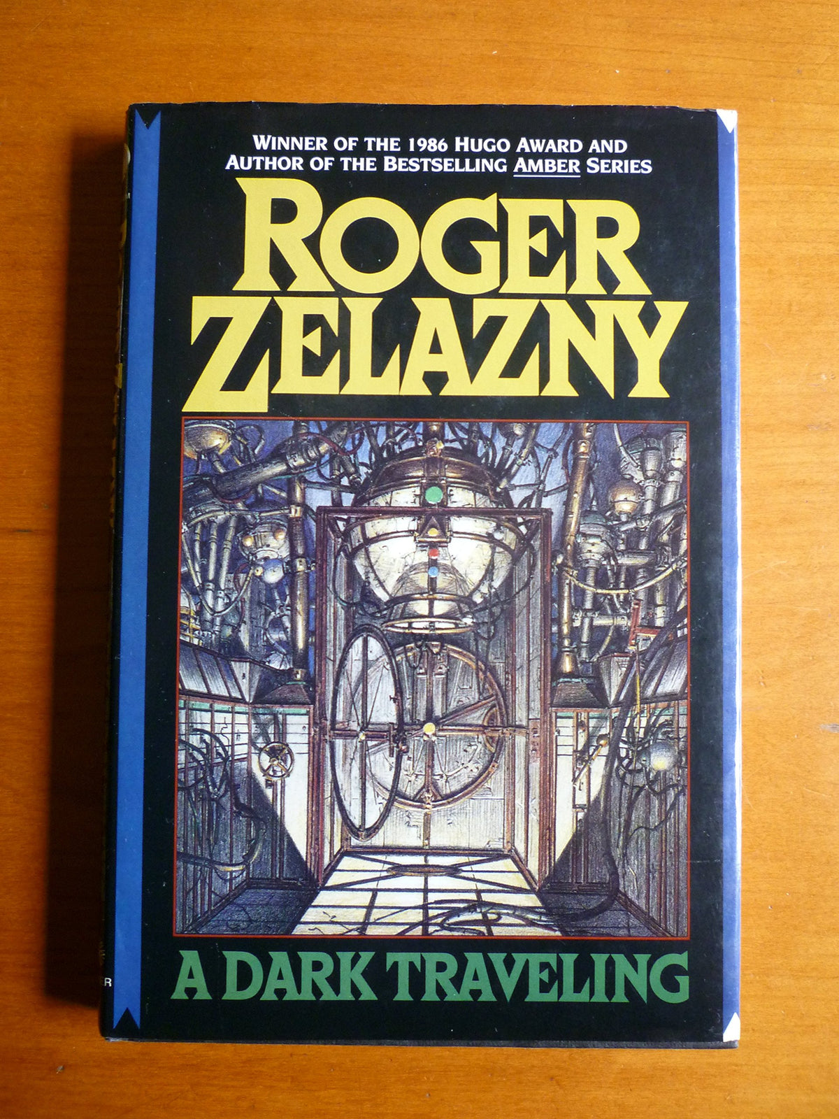 A Dark Traveling (PARALLEL WORLDS)
