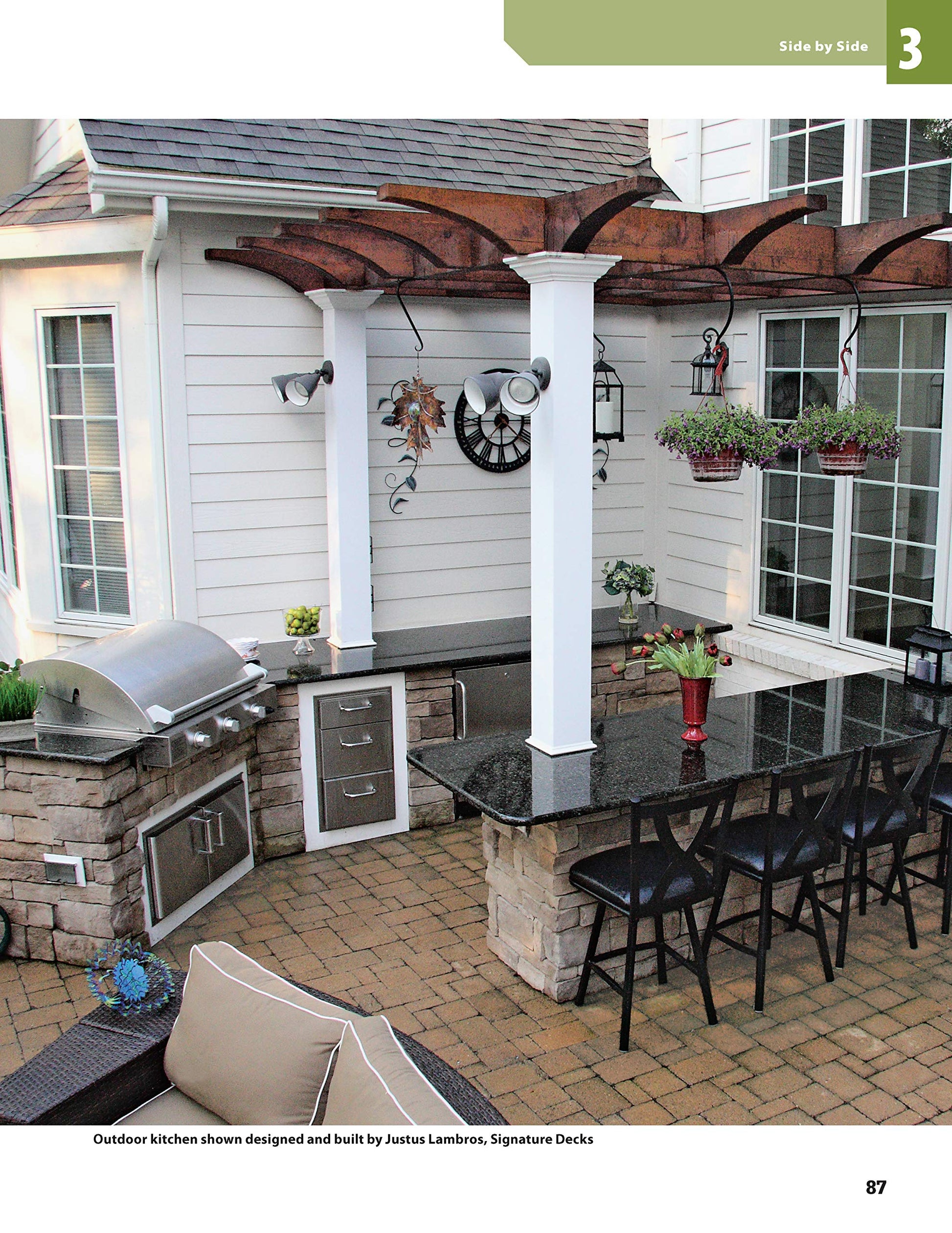 Building Outdoor Kitchens for Every Budget (Creative Homeowner) DIY Instructions and Over 300 Photos to Bring Attractive, Functional Kitchens within Reach of Budget-Conscious Homeowners