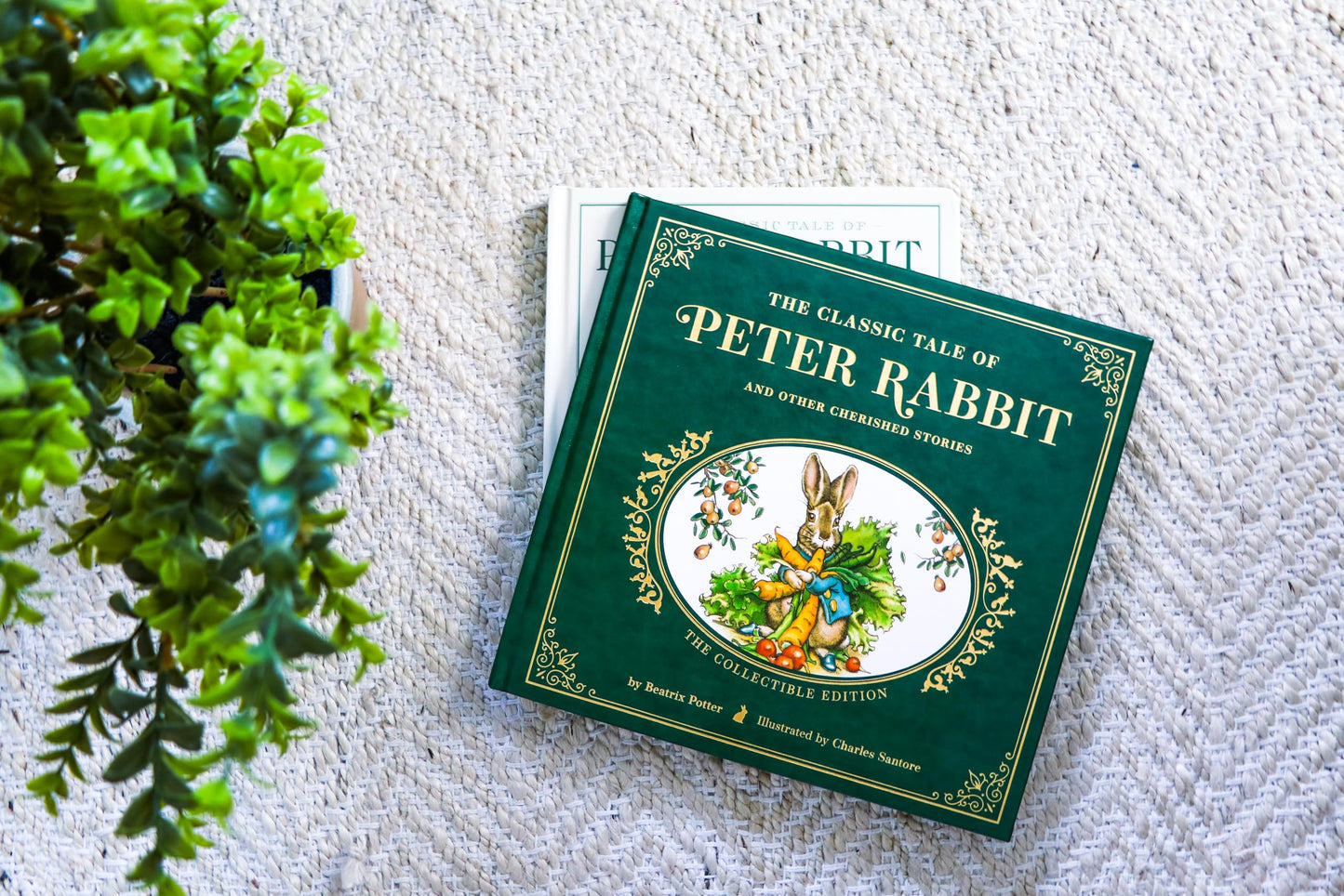 The Classic Tale of Peter Rabbit: The Collectible Leather Edition