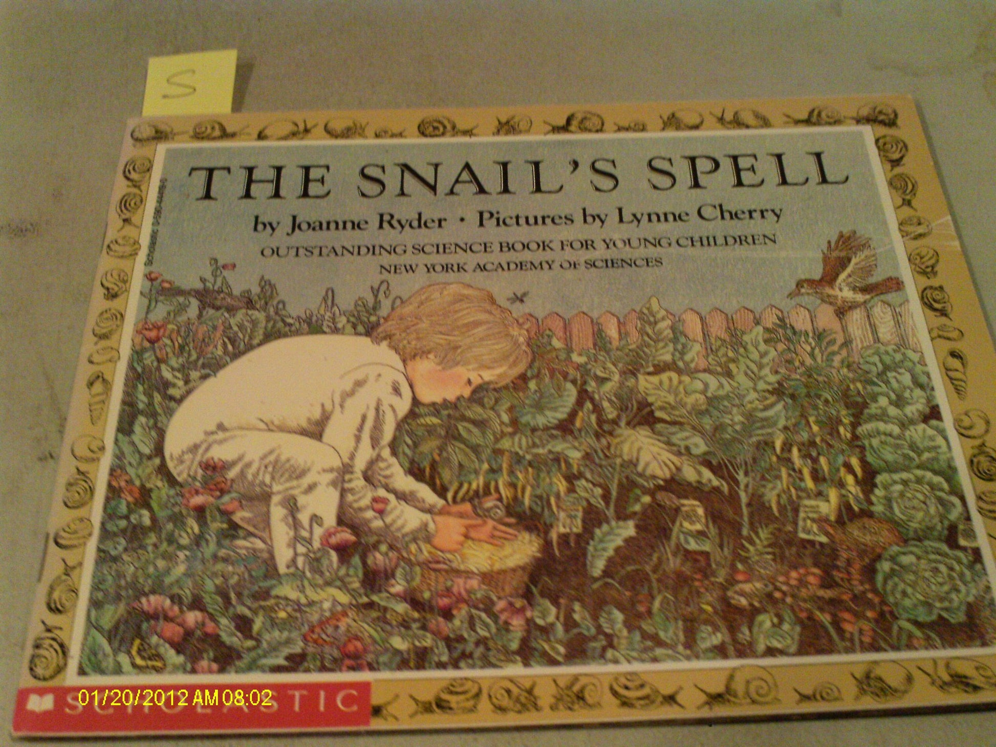 The Snail's Spell (Picture Puffins)