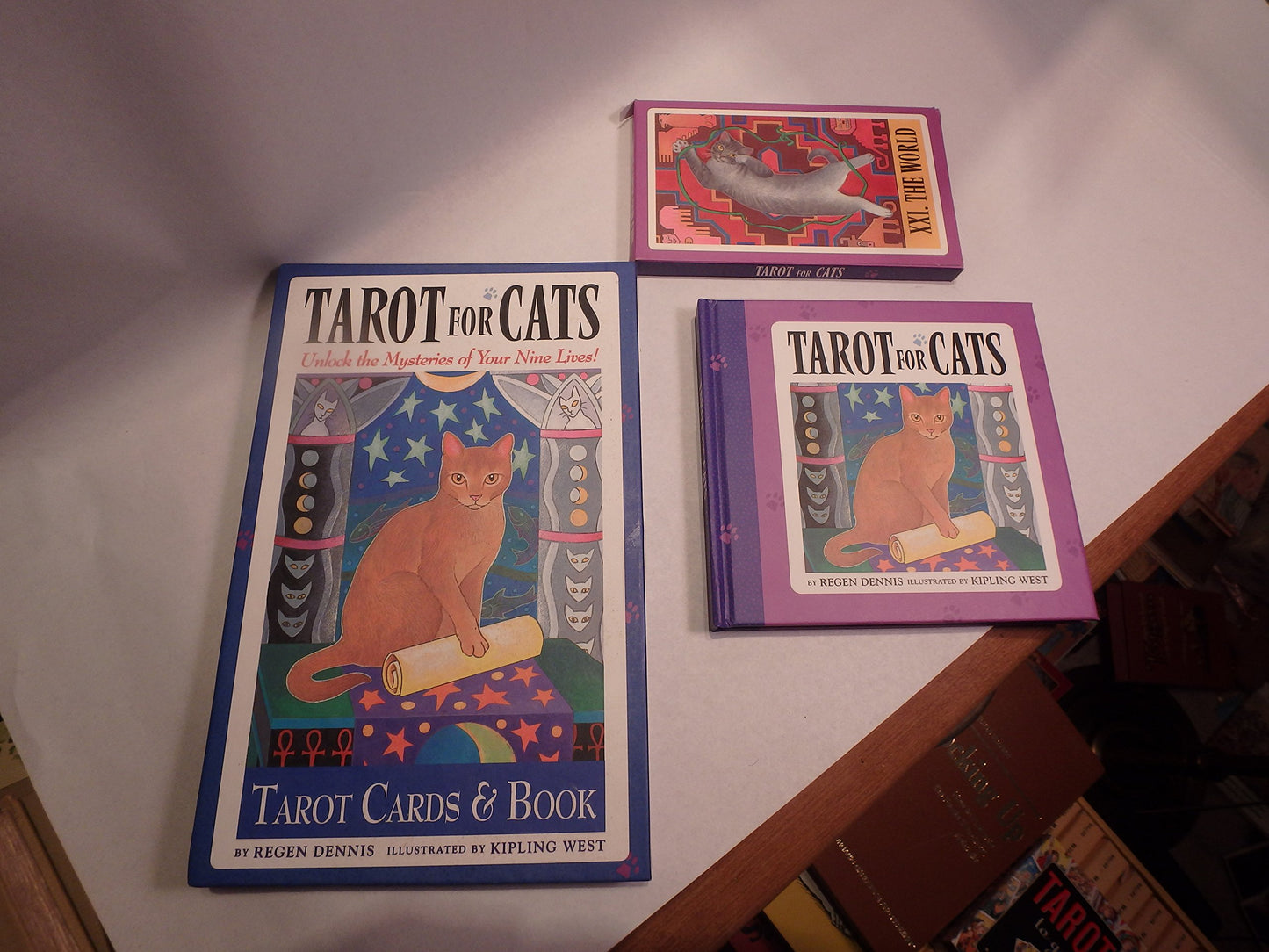 Tarot for Cats: Unlock the Mysteries of Your Nine Lives!