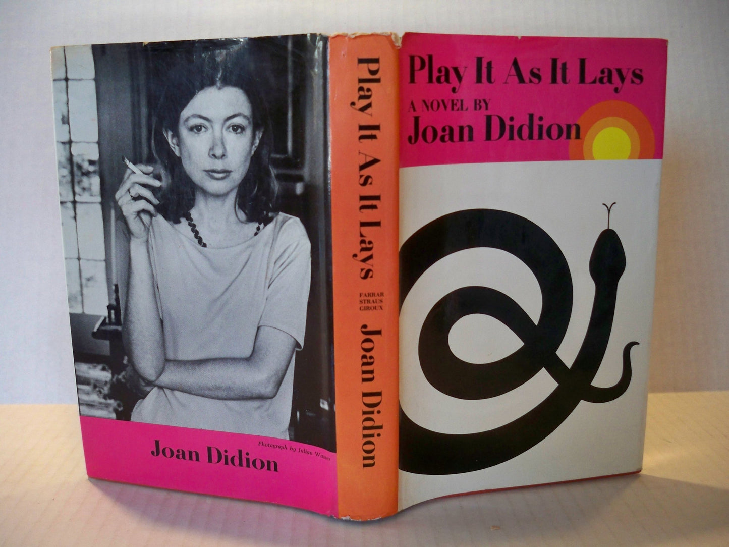 Play It As It Lays by Didion, Joan