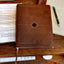 Biblia Reina Valera 1960 cronolgica, da por da. Smil piel, marrn / Day by Day Chronological Bible RVR 1960. LeatherTouch, Brown (Spanish Edition)