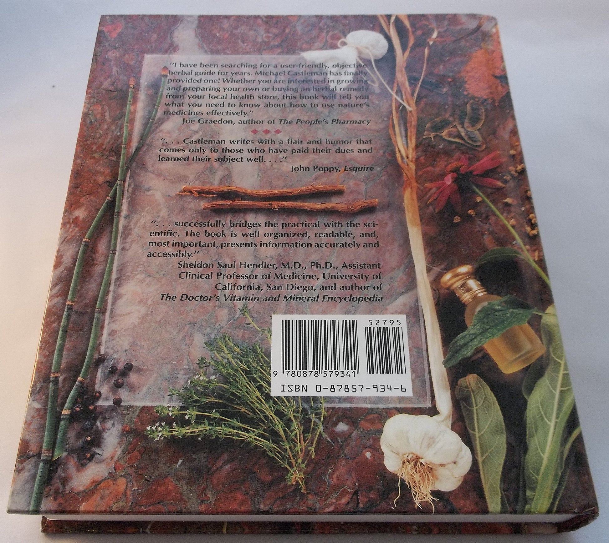 The Healing Herbs: The Ultimate Guide to the Curative Power of Natures Medicines