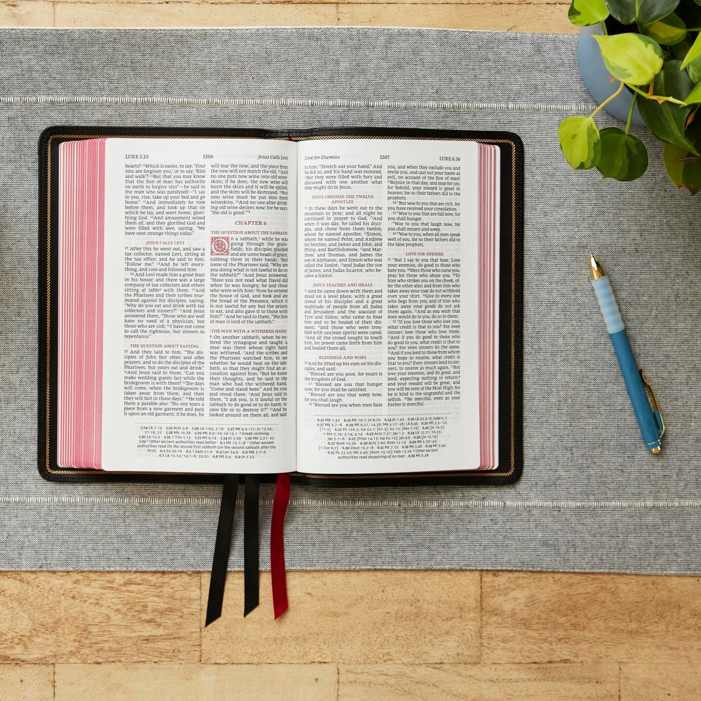 RSV Personal Size Bible with Cross References, Black Premium Goatskin Leather, Premier Collection, (Sovereign Collection)