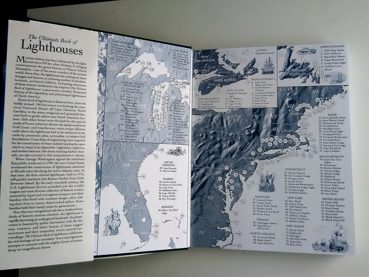 The Ultimate Book of Lighthouses: History, Legend, Lore, Design, Technology, Romance