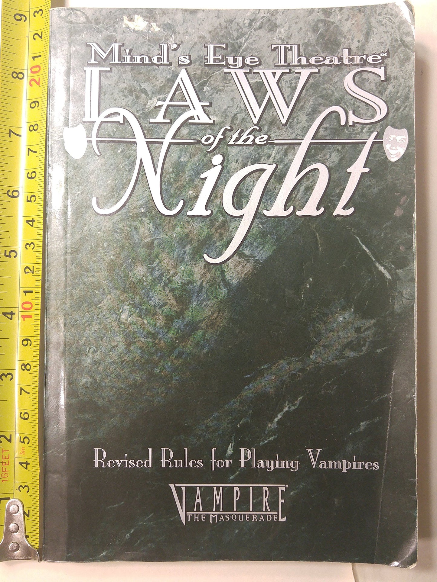 Laws of the Night: Revised Rules for Playing Vampires (Mind'