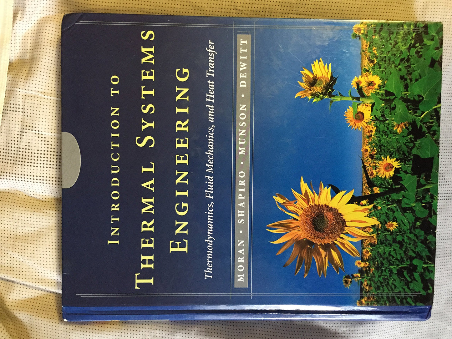 Introduction to Thermal Systems Engineering: Thermodynamics,