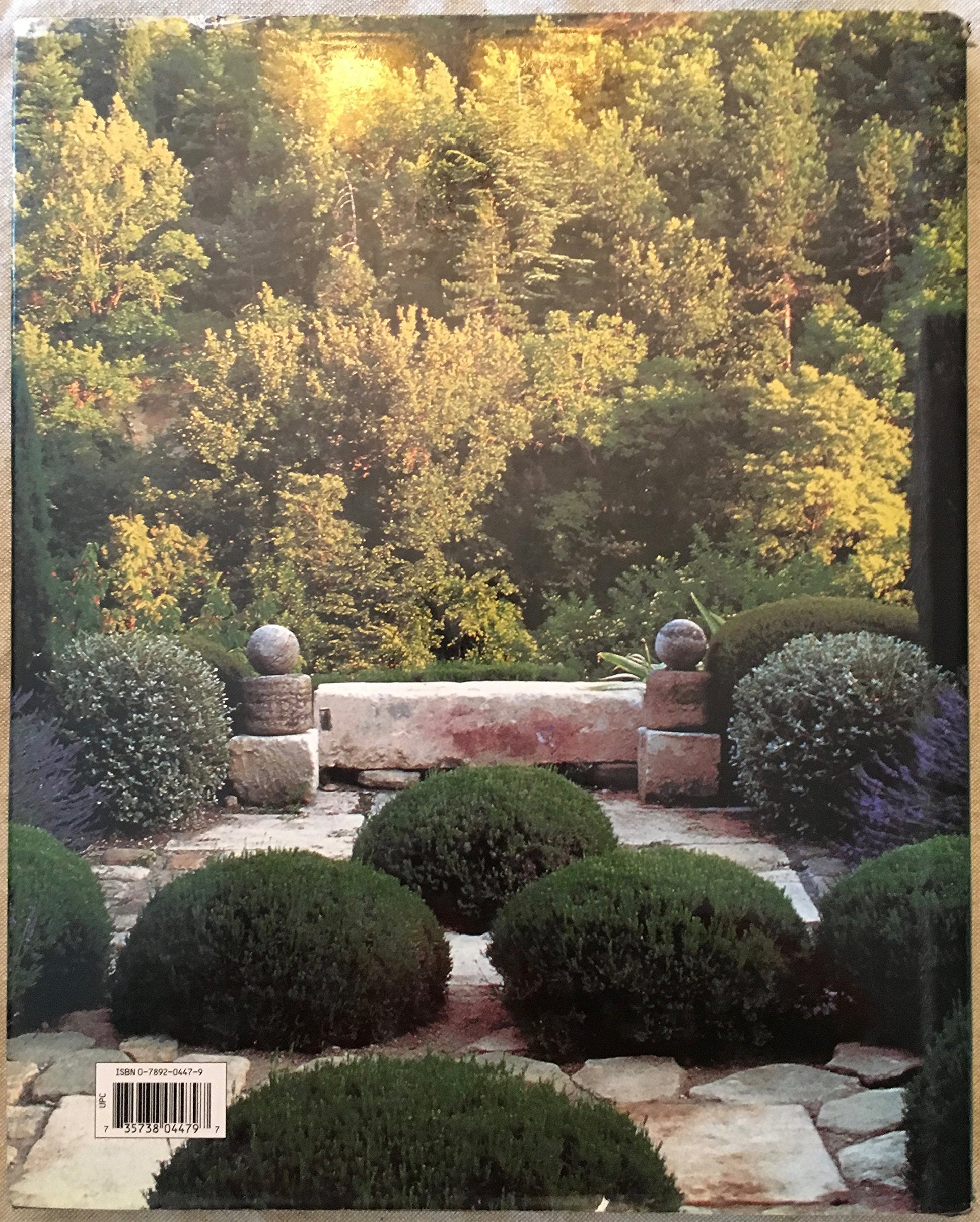 Private Gardens of the Fashion World